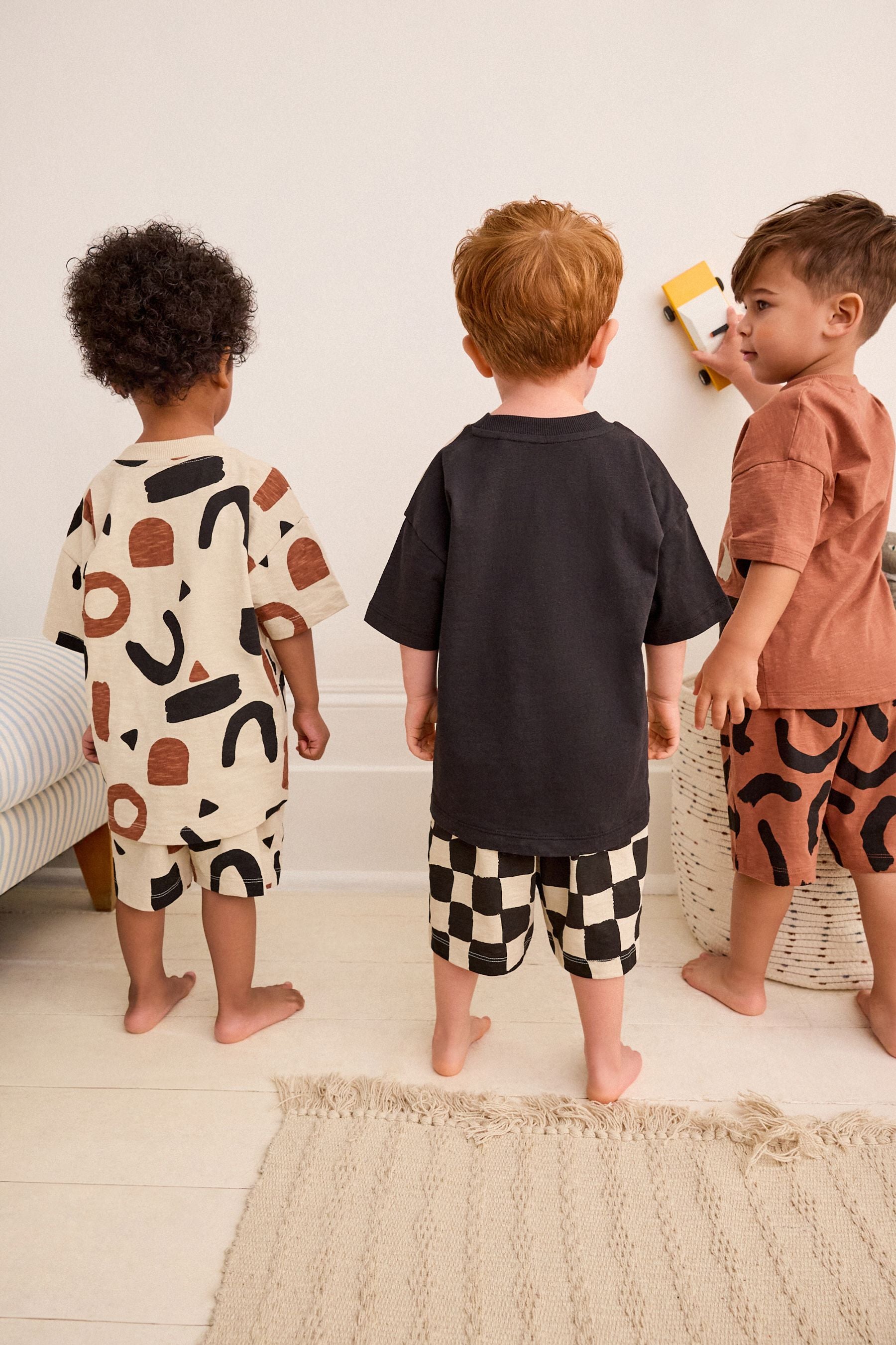 Black/Tan Smile Short Pyjamas 3 Pack (9mths-12yrs)