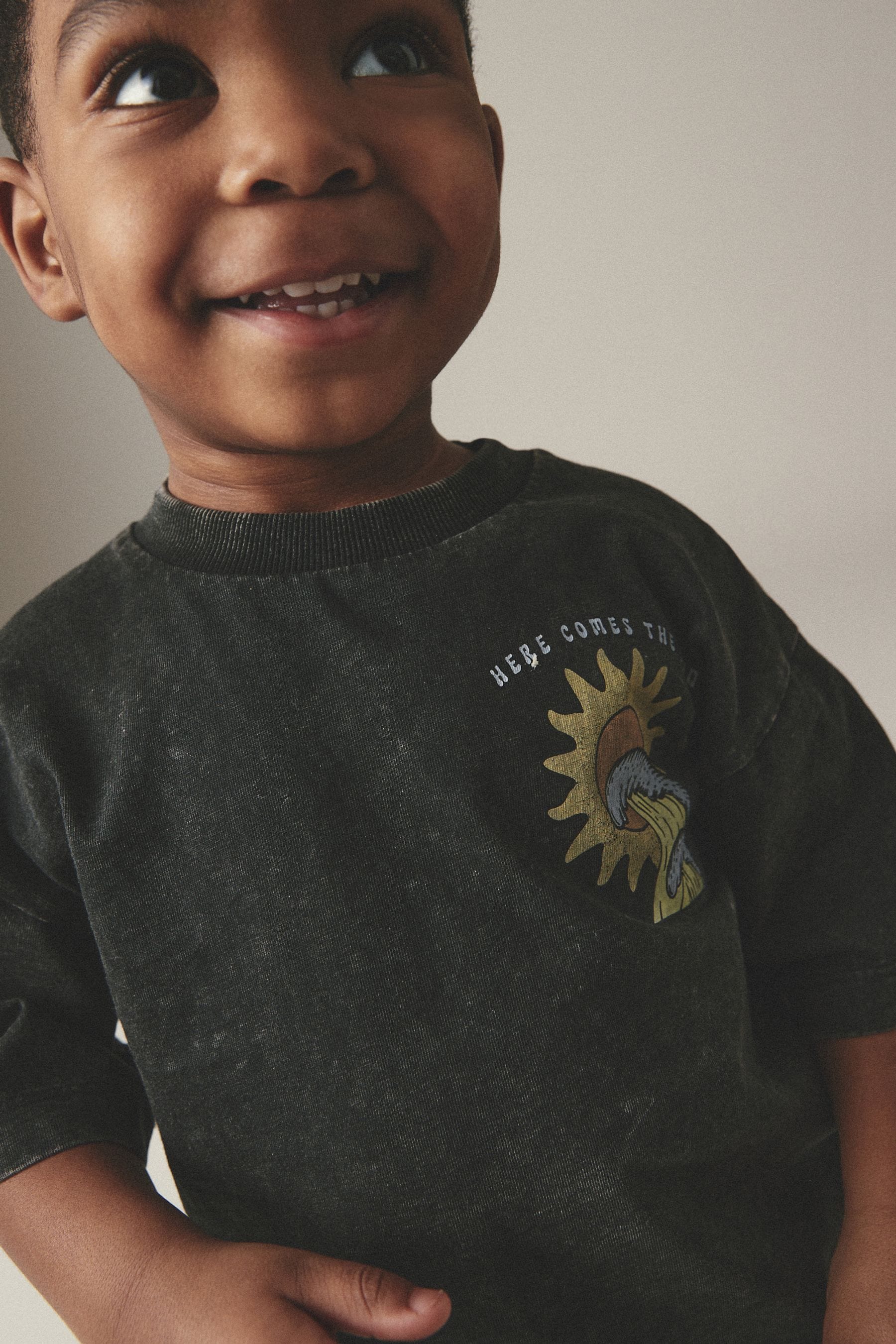 Grey Back Print Short Sleeve T-Shirt (3mths-7yrs)