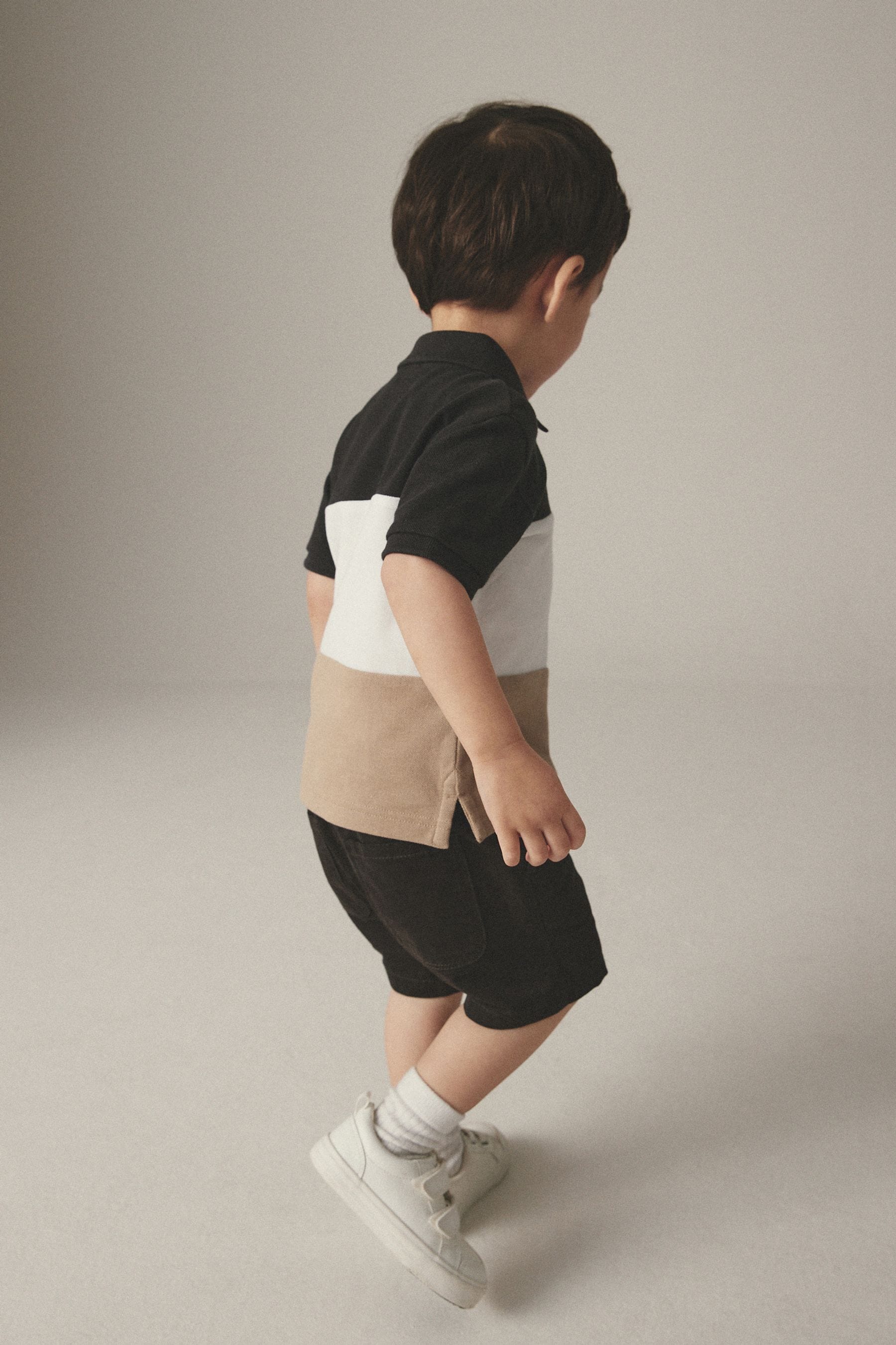 Black/White Zip Polo Shirt and Shorts Set (3mths-7yrs)