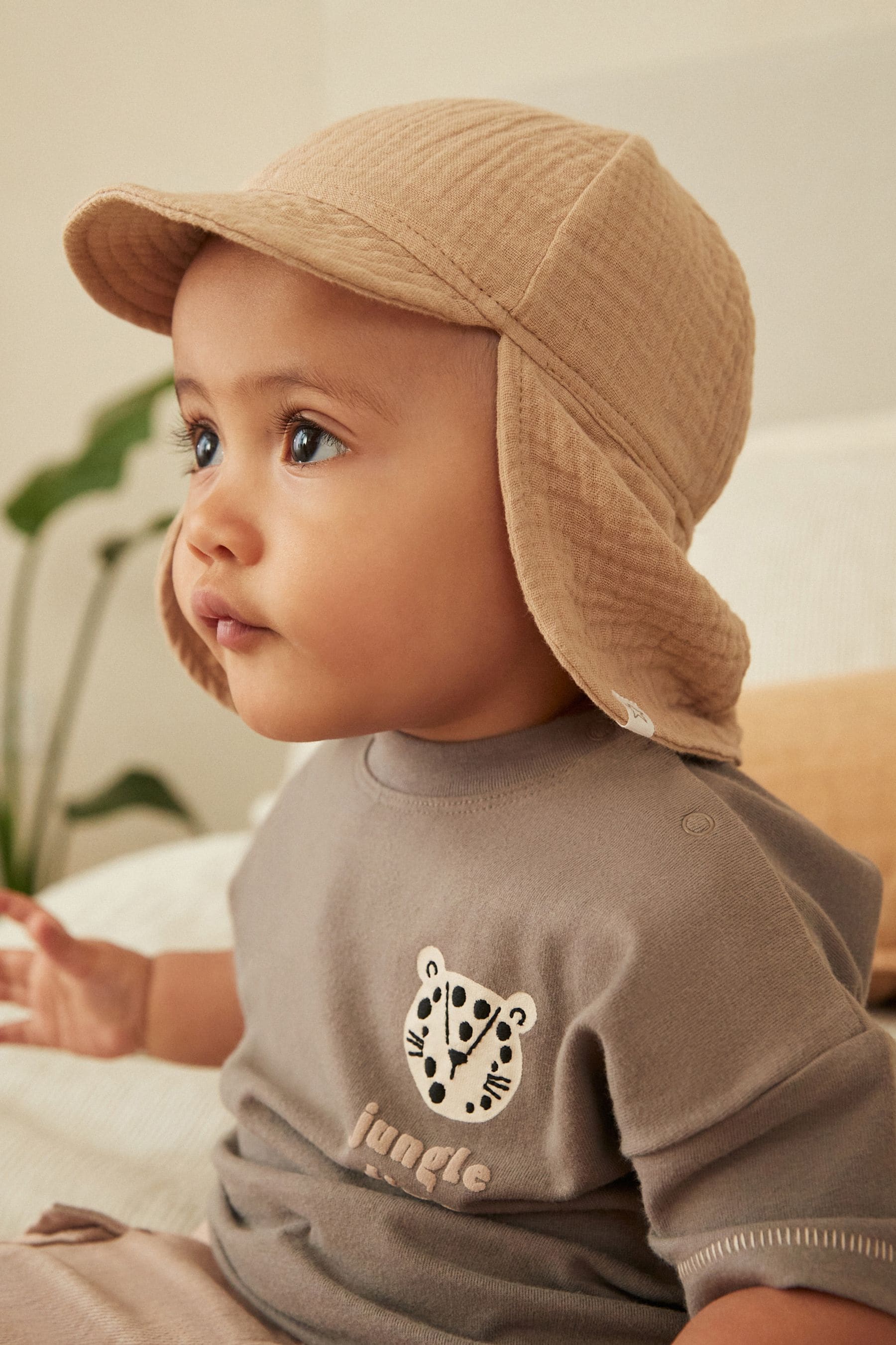 Tan Brown Crinkle Baby Legionaire Hat (0mths-2yrs)