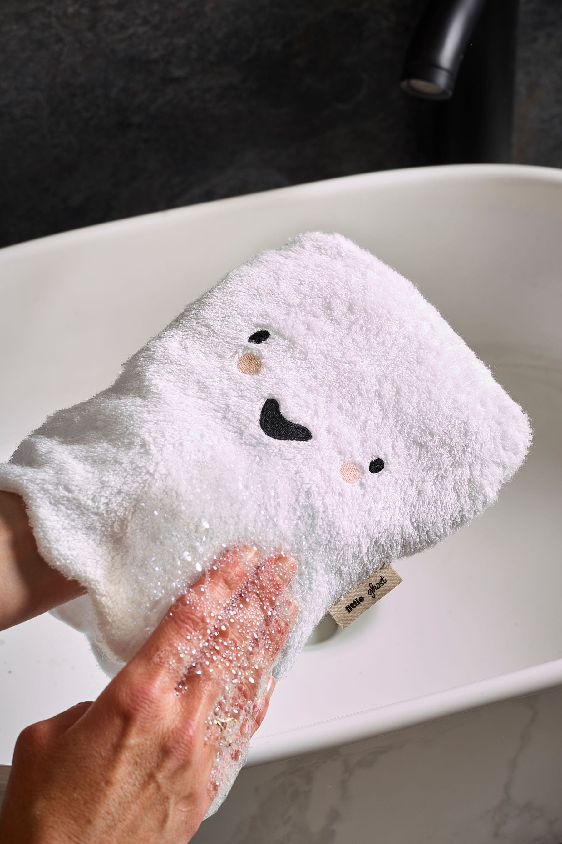 White Halloween Ghost Mitt 100% Cotton Wash Towel