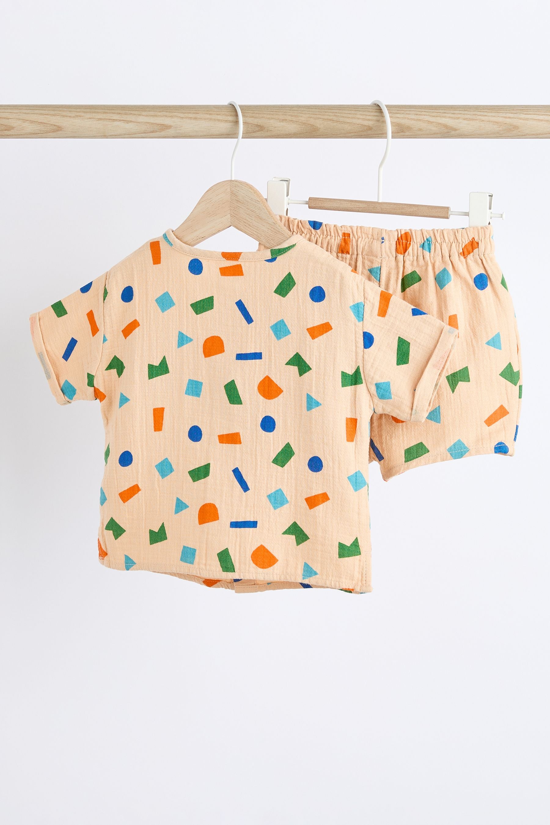 Cream/Bright Shape Top And Shorts Set (0mths-2yrs)