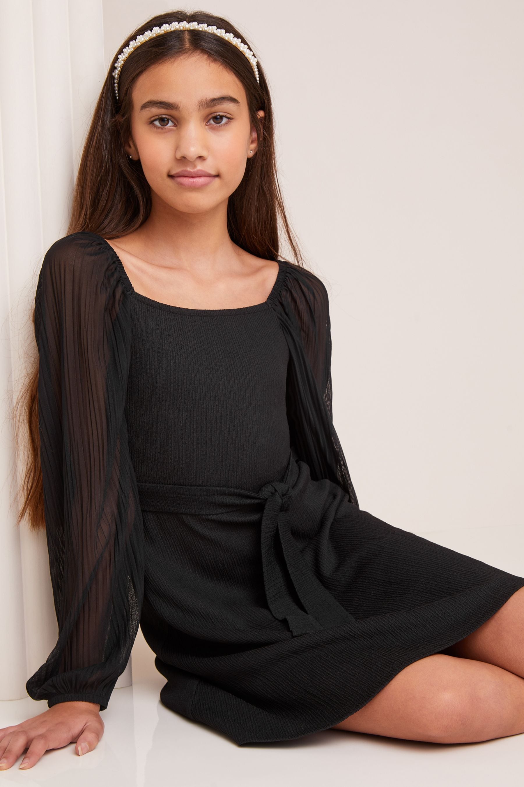 Black Crinkle Mesh Sleeve Dress (5-16yrs)