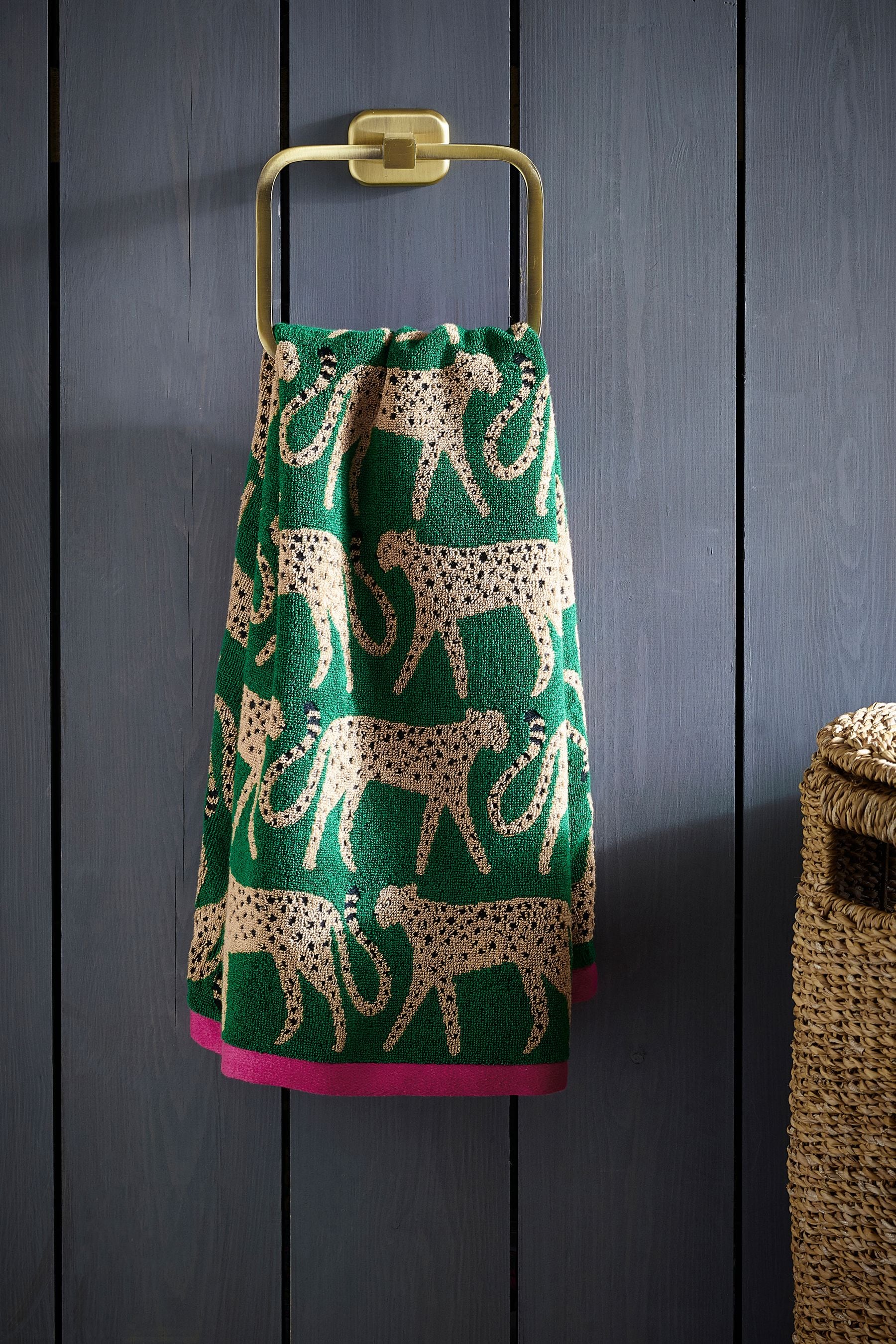 Green 100% Cotton Cheetah Towel