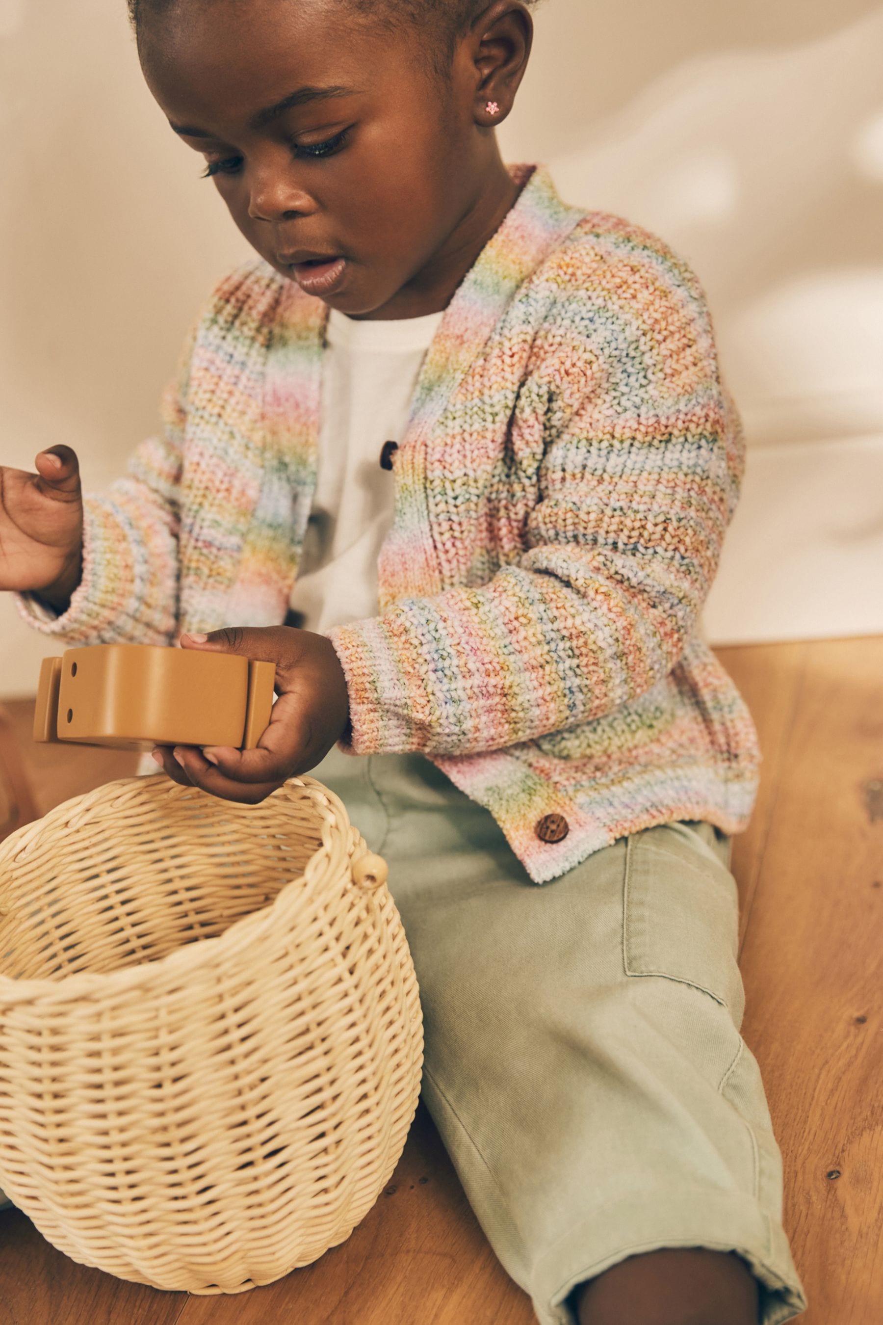 Rainbow V-Neck Cardigan (3mths-7yrs)