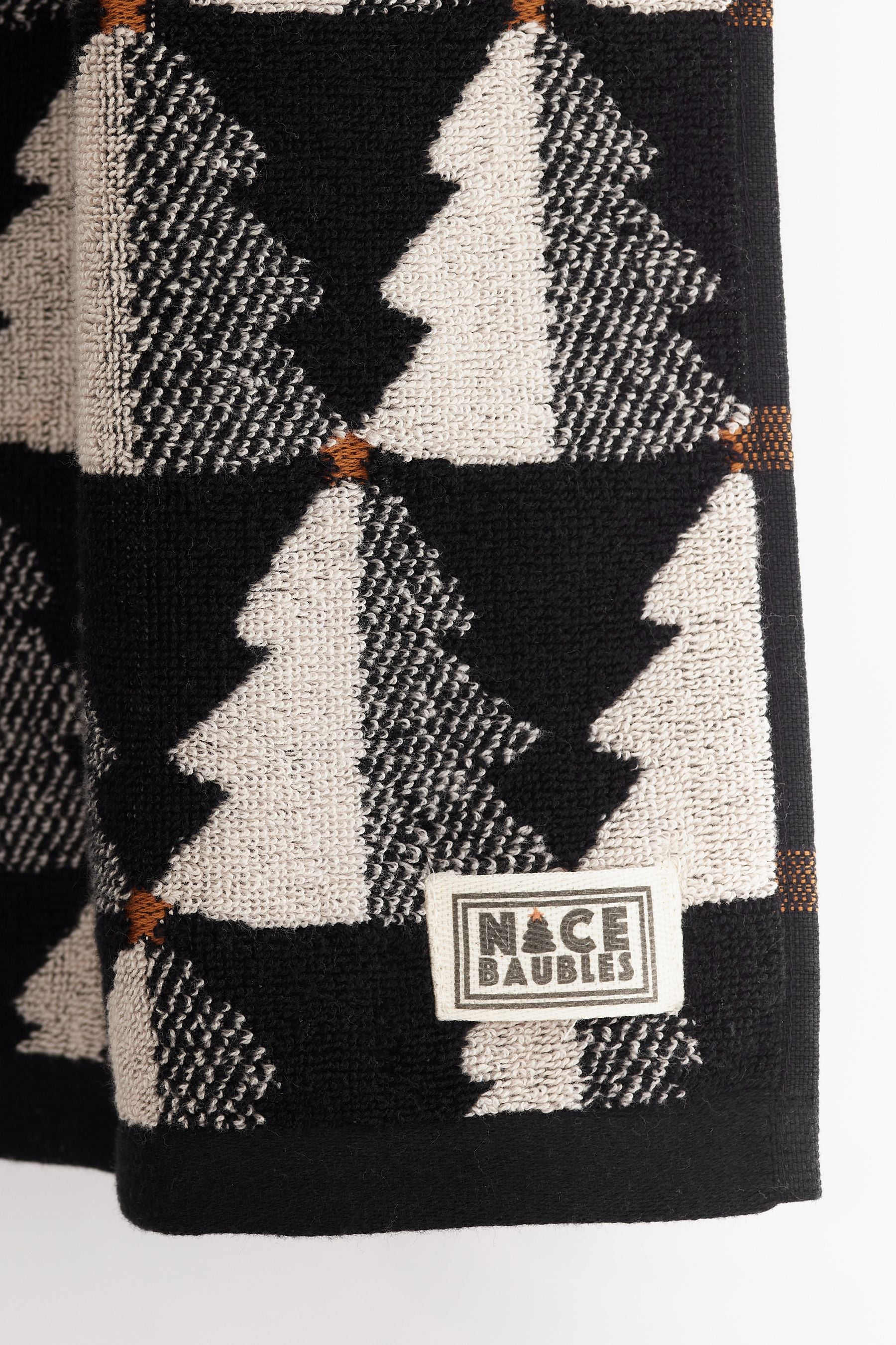 Black & White 100% Cotton Mono Christmas Tree Towels