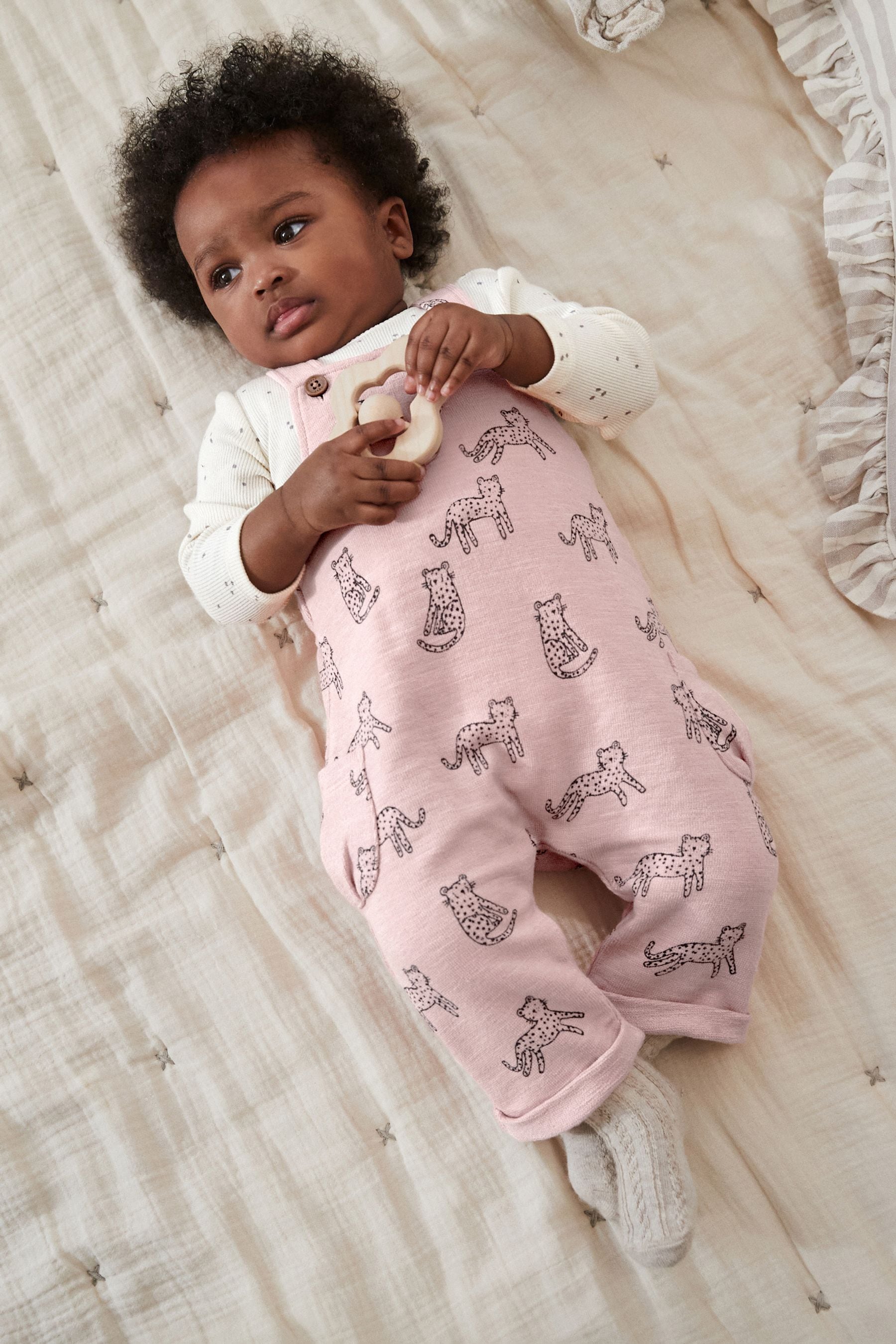 Pink Leopard Baby Jersey Dungarees & Long Sleeve 100% Cotton Bodysuit Set (0mths-2yrs)