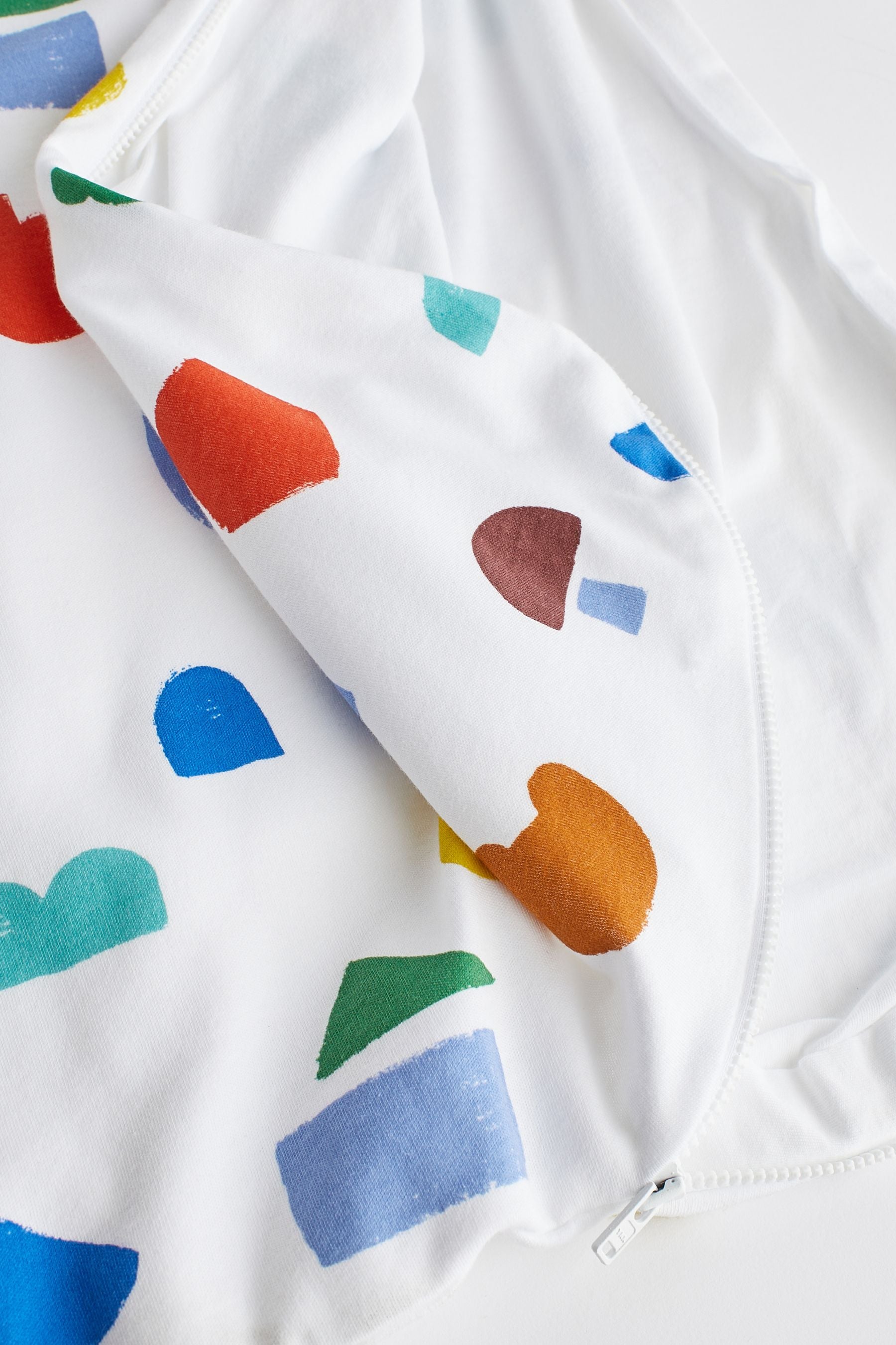 White Quilted Abstract Shapes 1 Tog  Baby 100% Cotton Sleep Bag