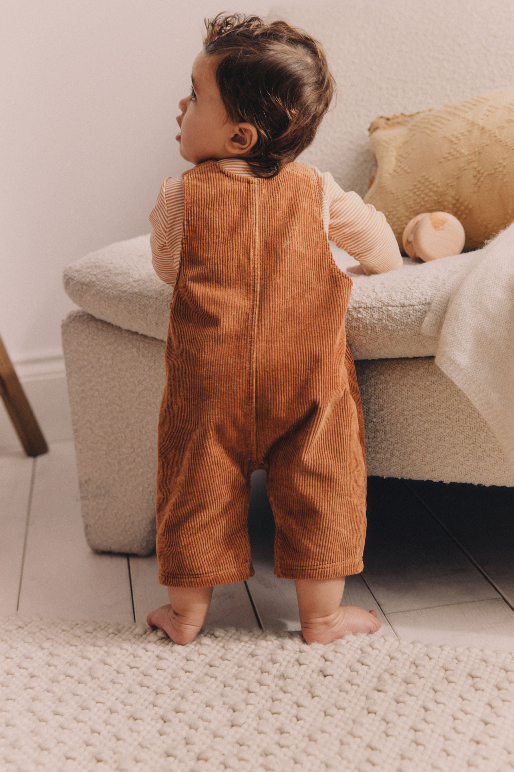 Rust Brown Cord 100% Cotton Baby Dungarees and Bodysuit Set (0mths-2yrs)