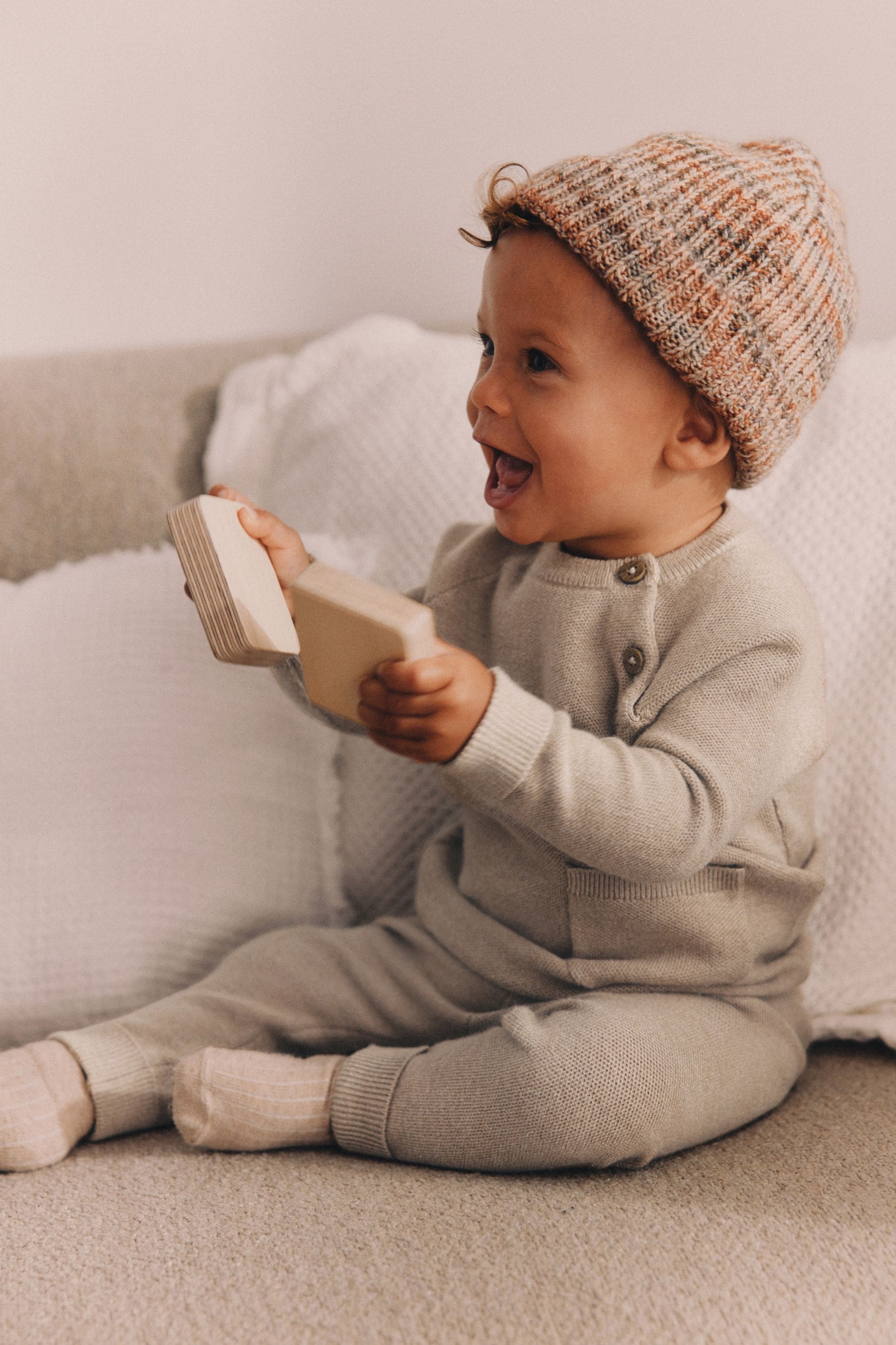 Neutral Knitted Top and Leggings Baby Set (0mths-2yrs)