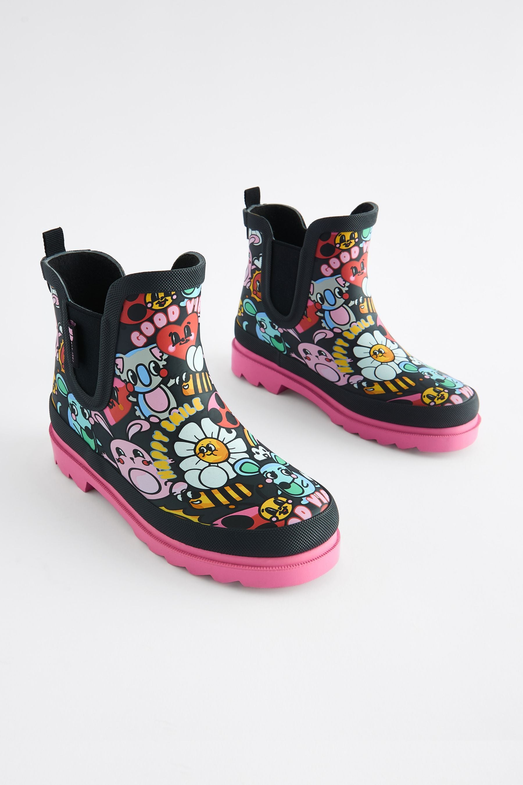 Black Graffiti Print Chelsea Wellies