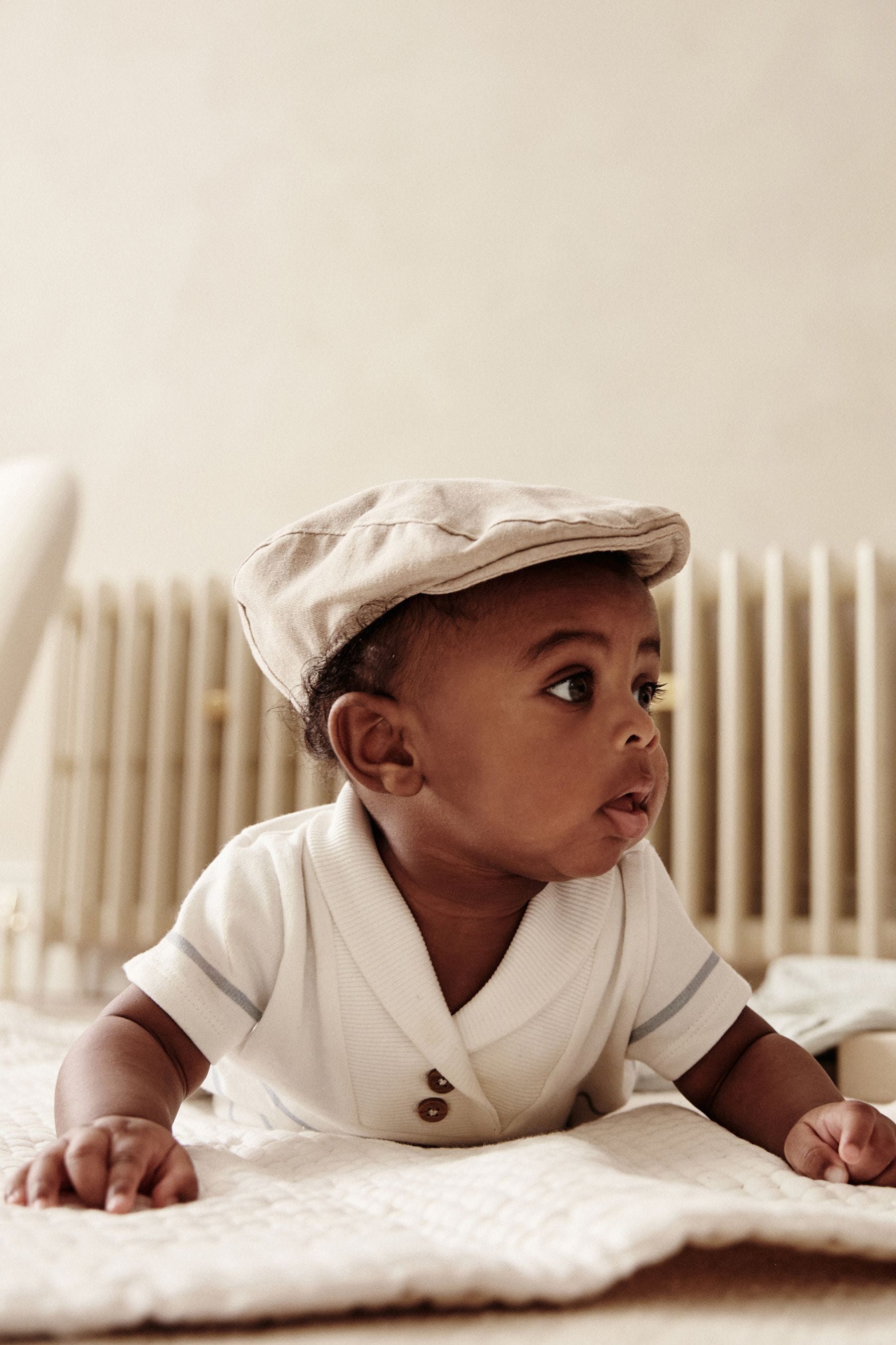 Beige Baby Flat Cap (0mths-2yrs)