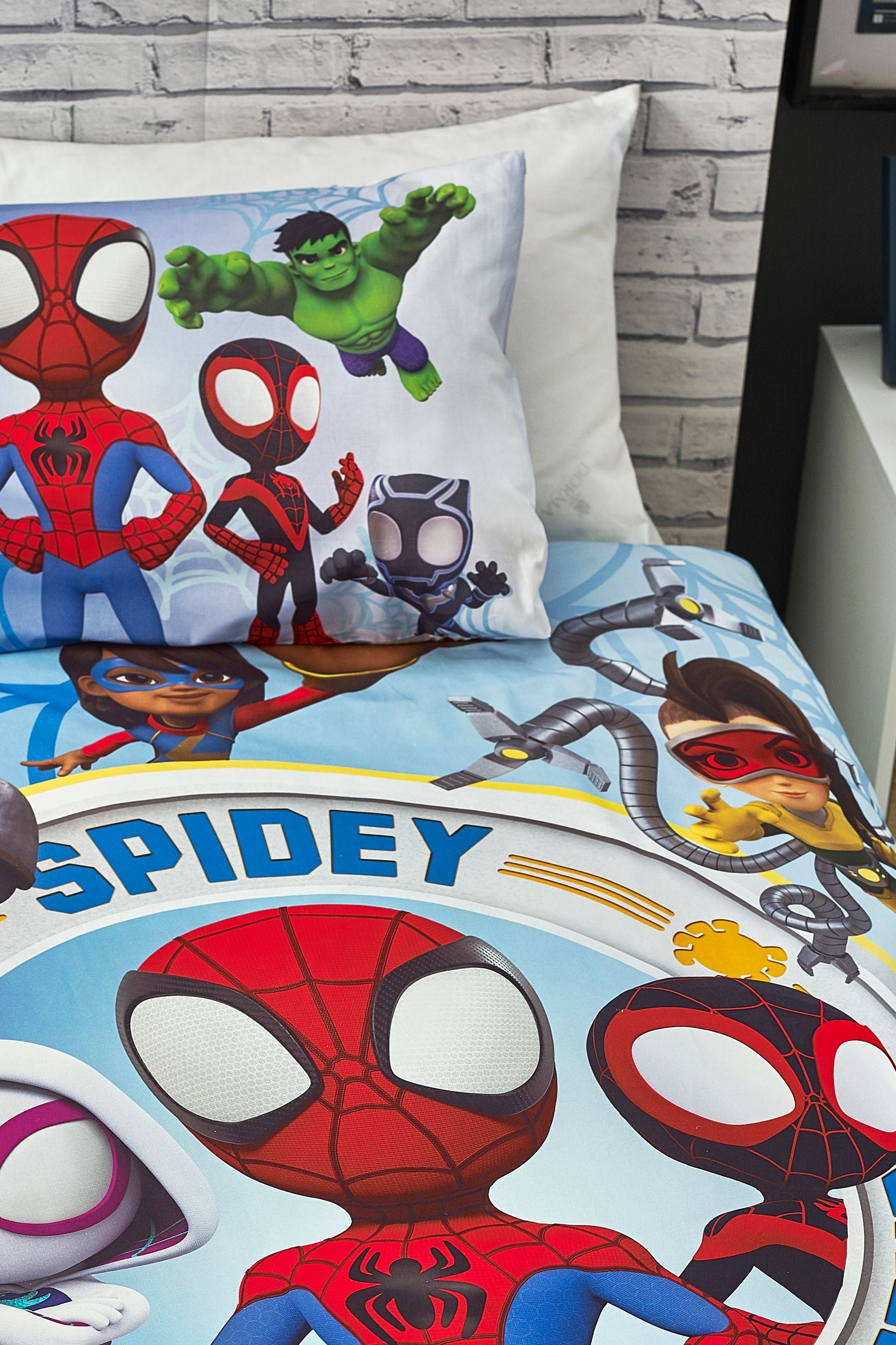 Spidey and His Amazing Friends Blue Reversible 100% Cotton Duvet Cover And Pillowcase Set