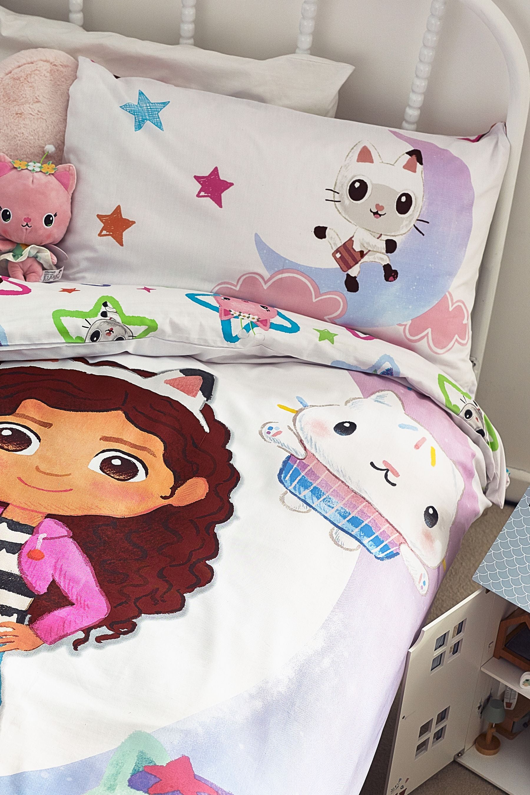 Gabby's Dollhouse White Character License Duvet Cover And Pillowcase Set