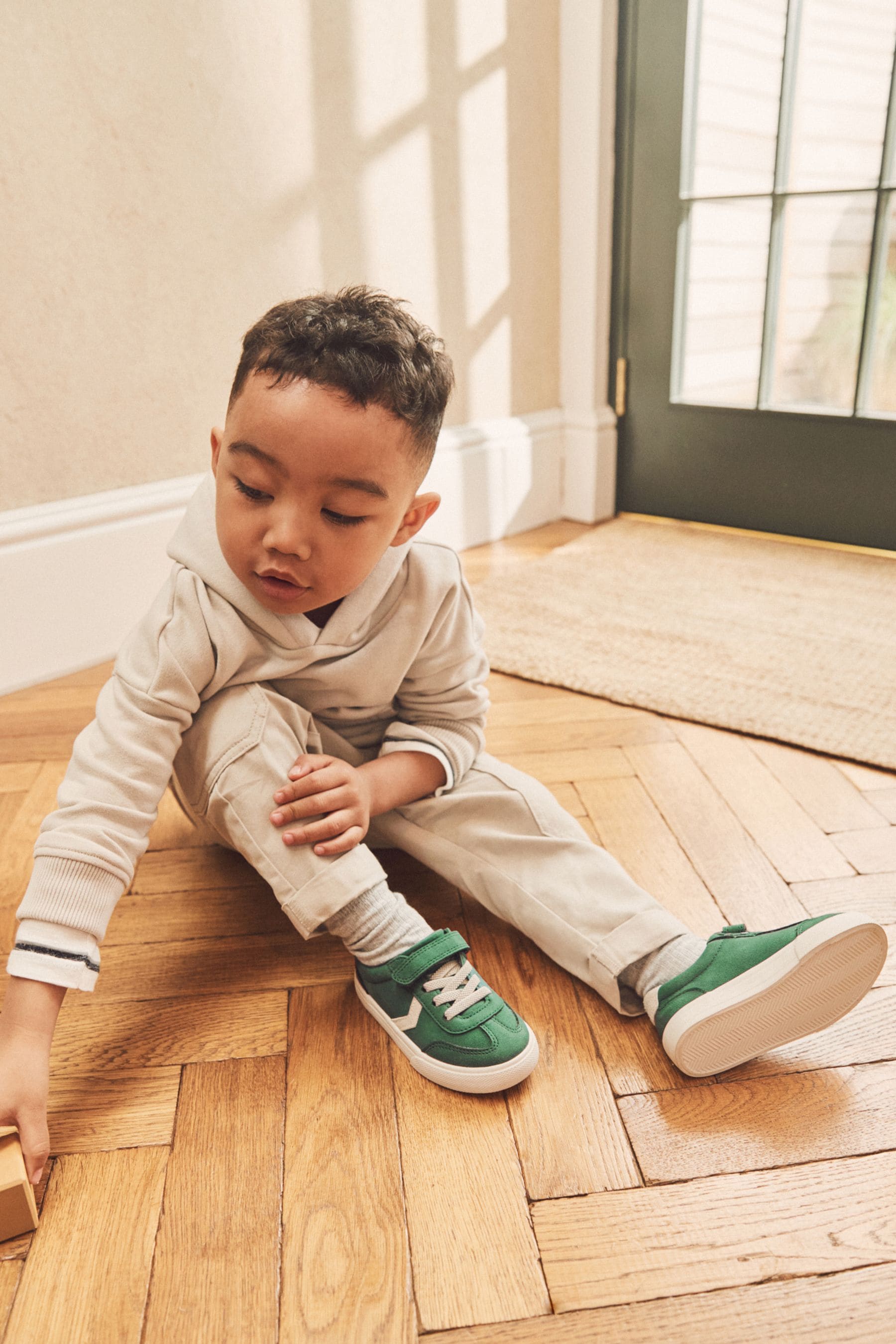 Green Touch Fastening Chevron Trainers