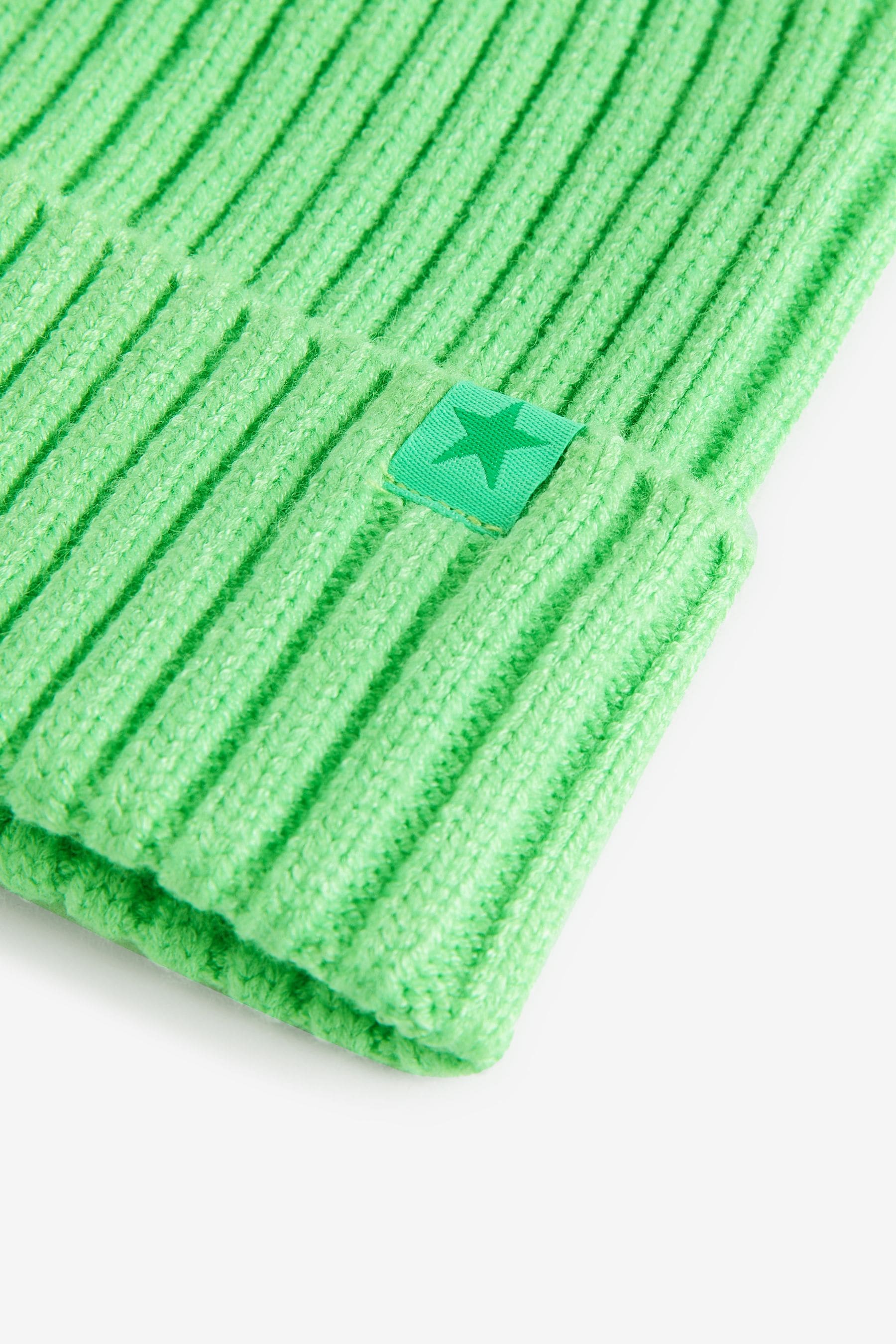 Bright Green Rib Beanie Hat (1-16yrs)