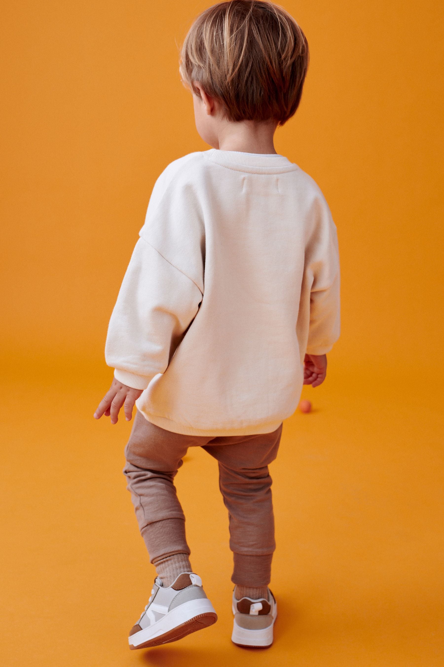 Cream Sweatshirt and Joggers 2pc Set (3mths-7yrs)