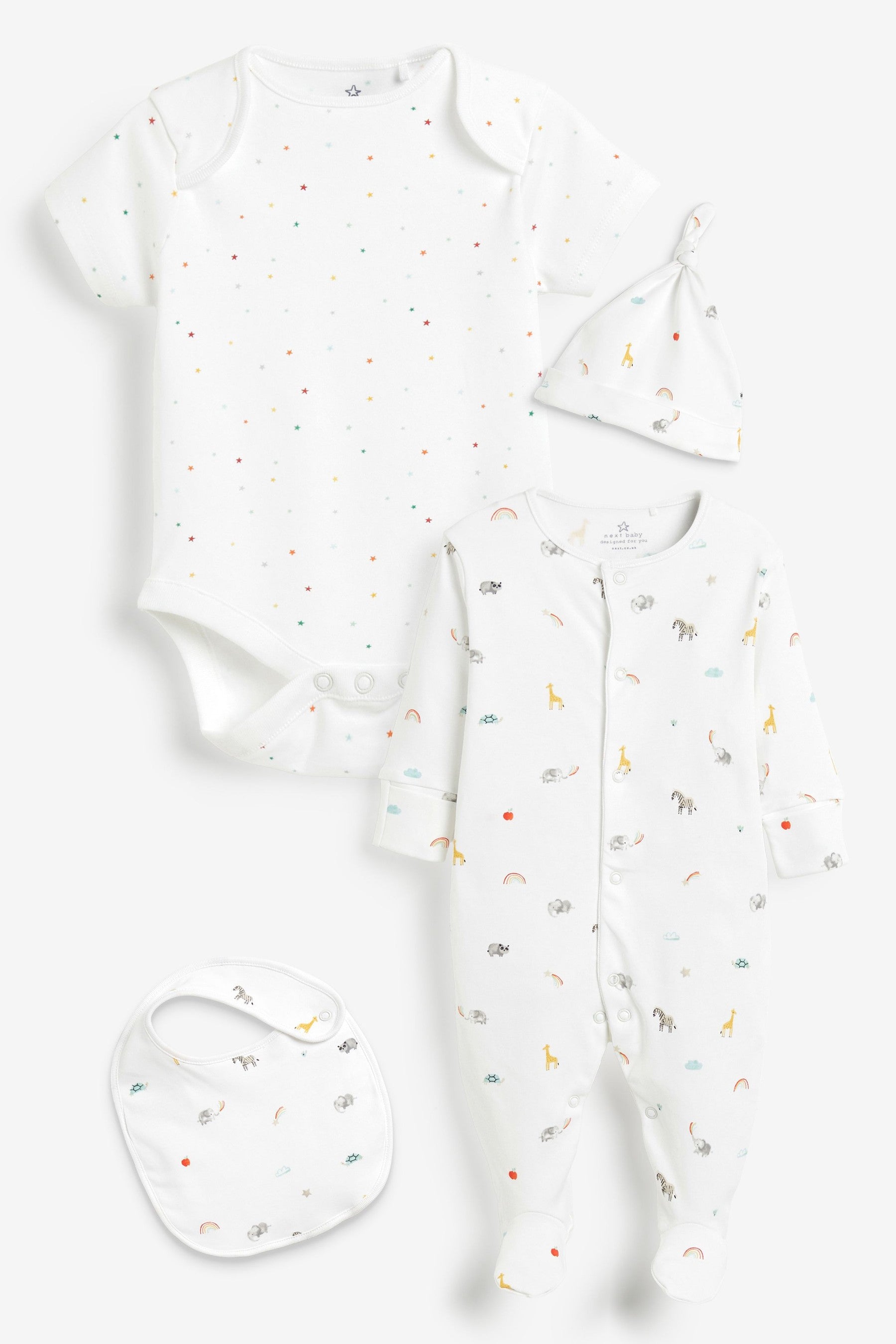 White Character Baby Sleepsuit, Short Sleeve Bodysuit, Bib and Hat Set (0-6mths)