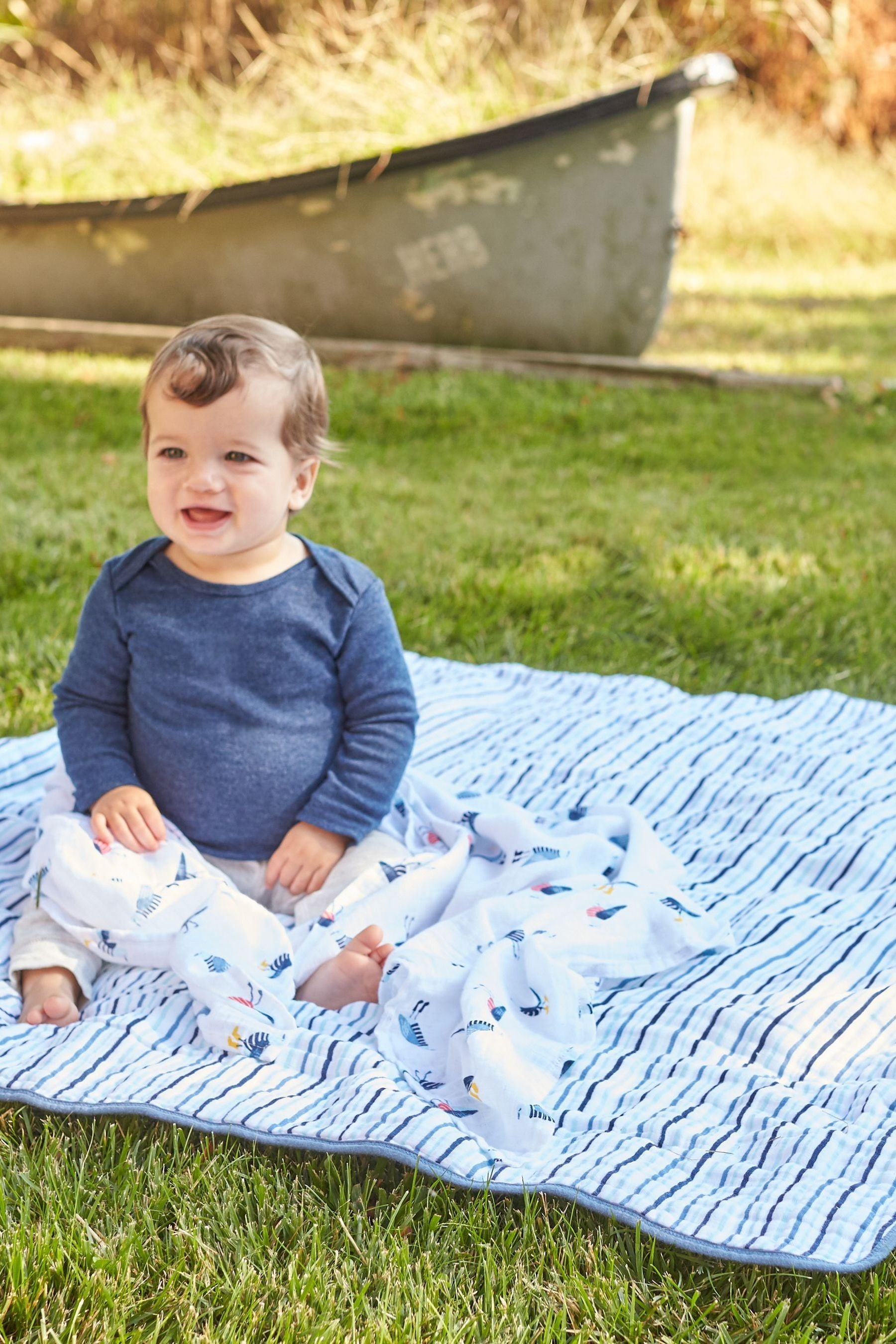 aden + anais White Essentials Seashore Muslin Dream Blankets Four Layers