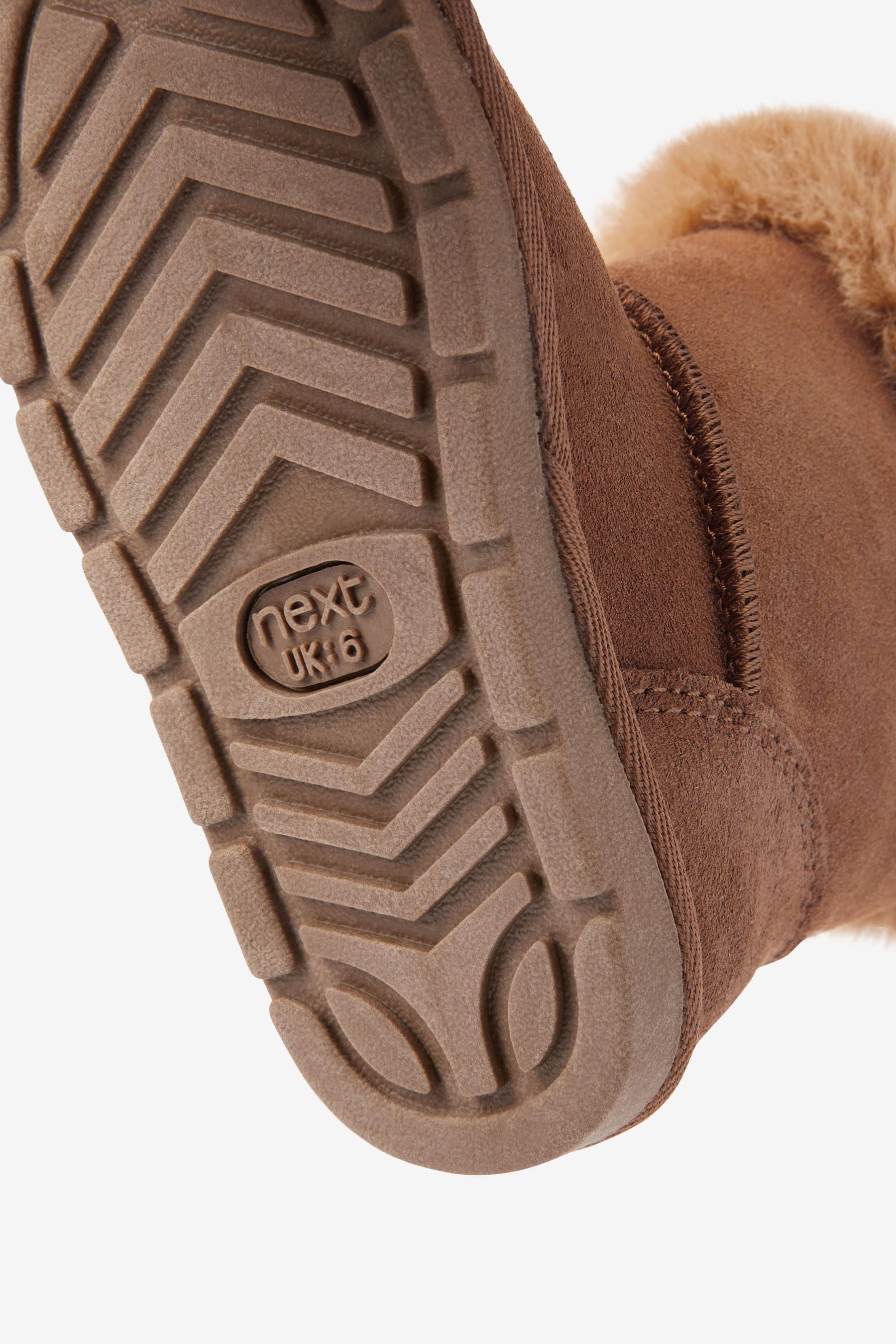 Tan Brown Suede Water Repellent Warm Lined Pull-On Boots