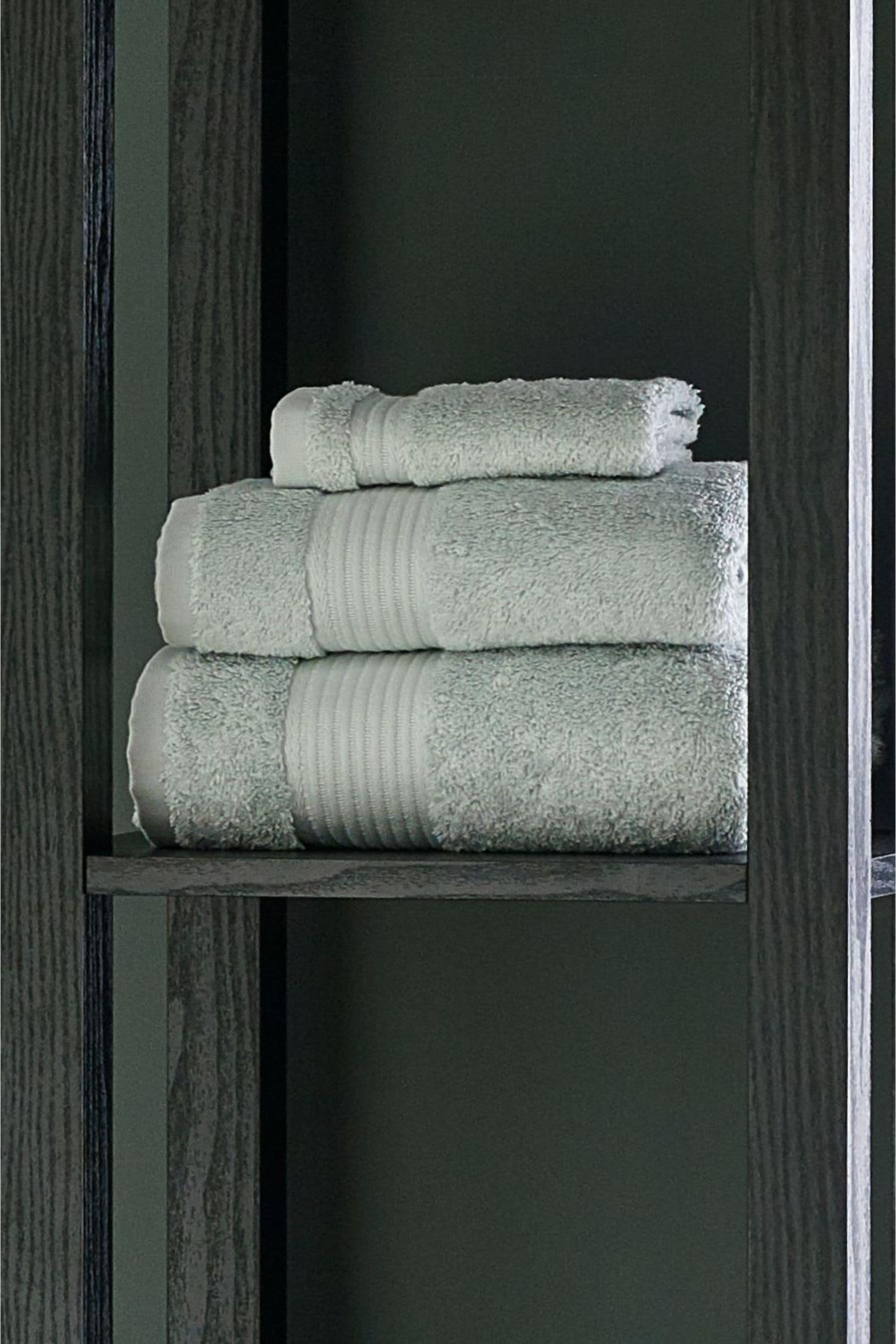 Green Sage Light Egyptian Cotton Towel