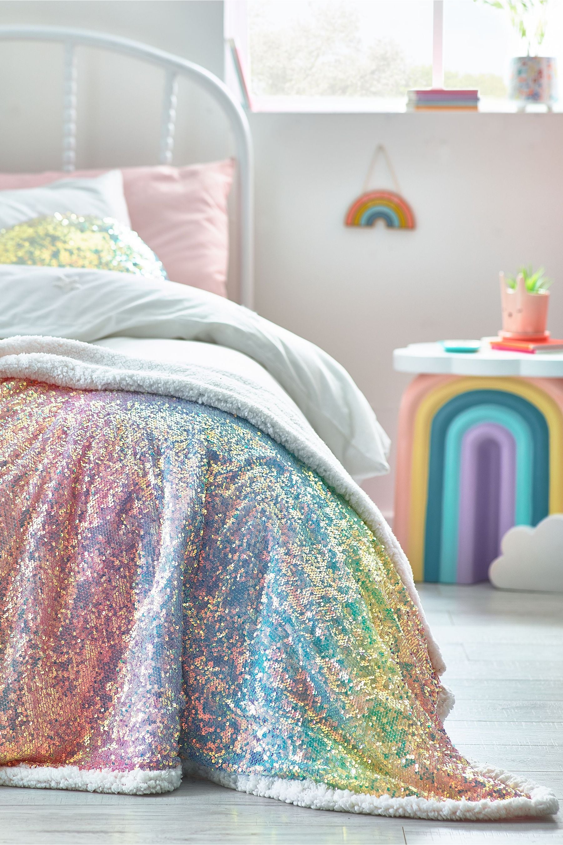 Multi Rainbow Ombre Sequin Fleece Throw