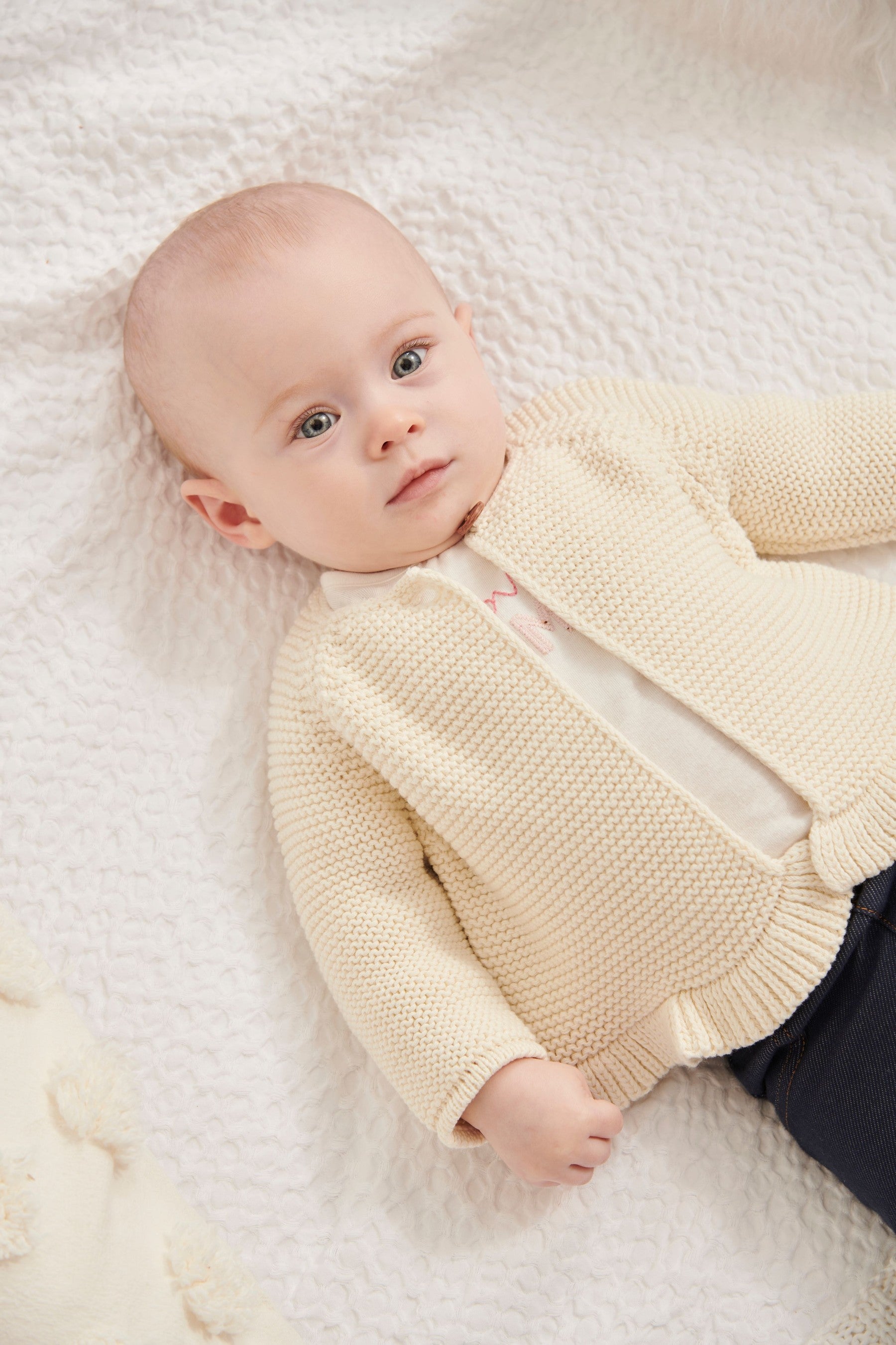 White Baby Frill Hem Cardigan (0mths-2yrs)