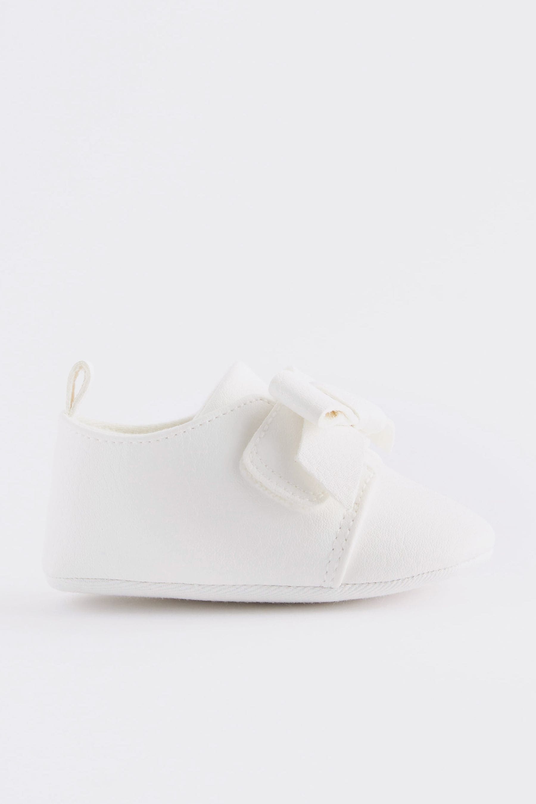 White Bow Baby Trainers (0-24mths)