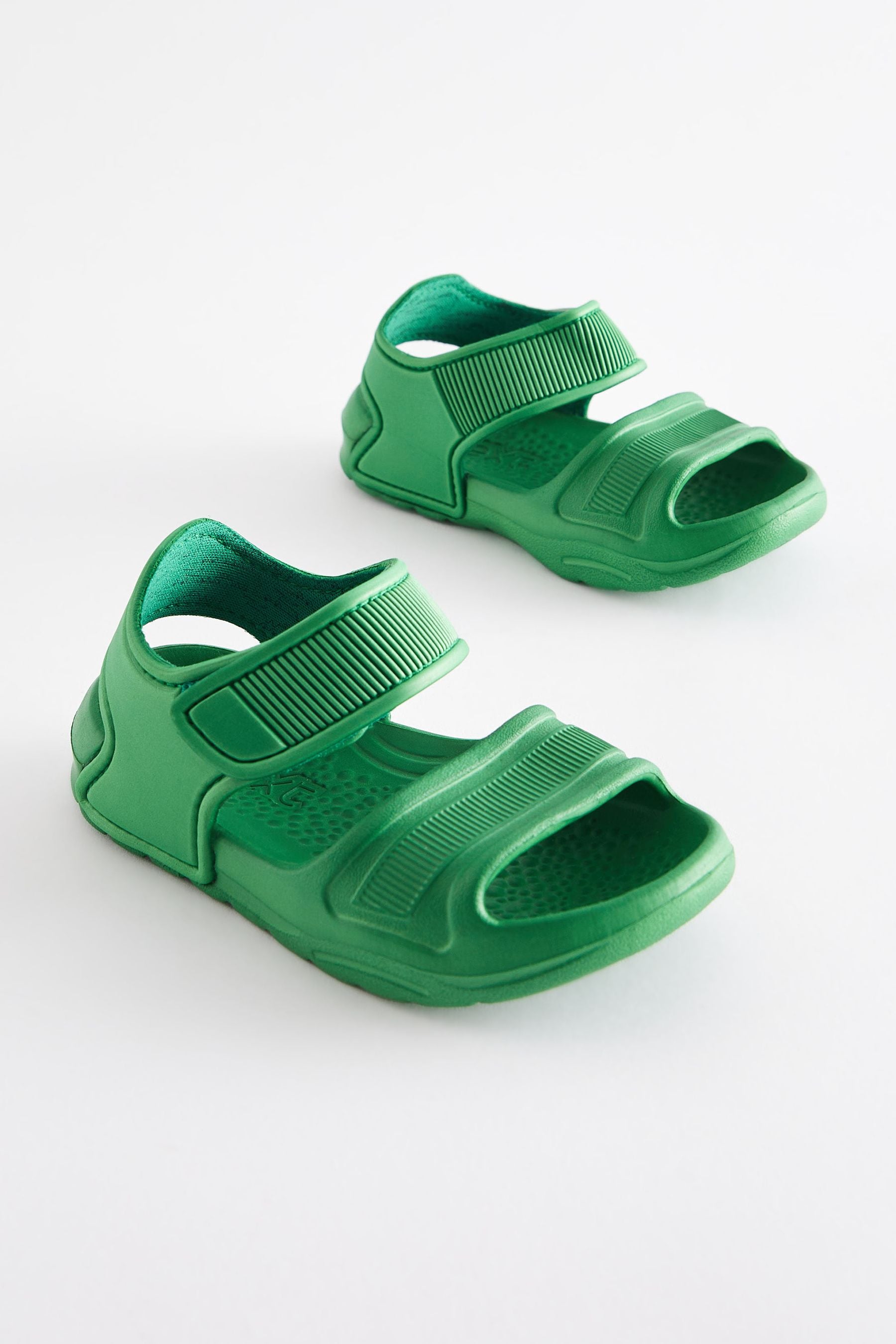 Green Pool Sliders