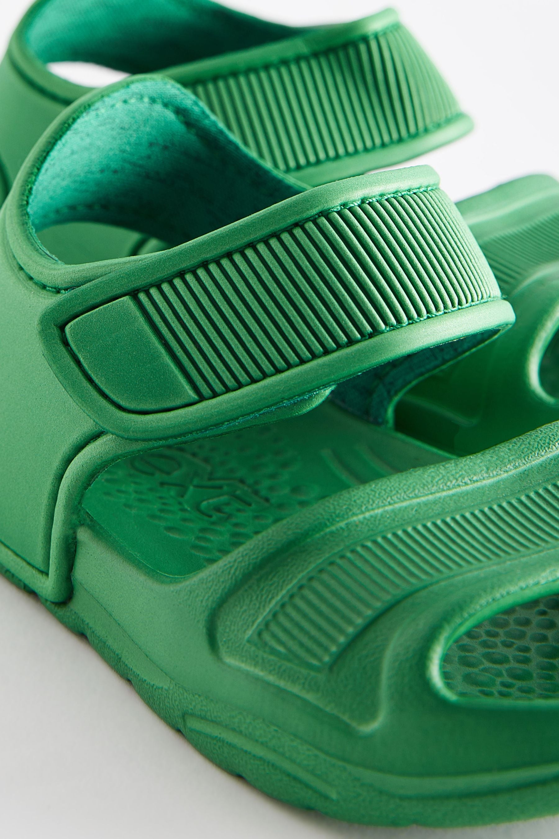 Green Pool Sliders