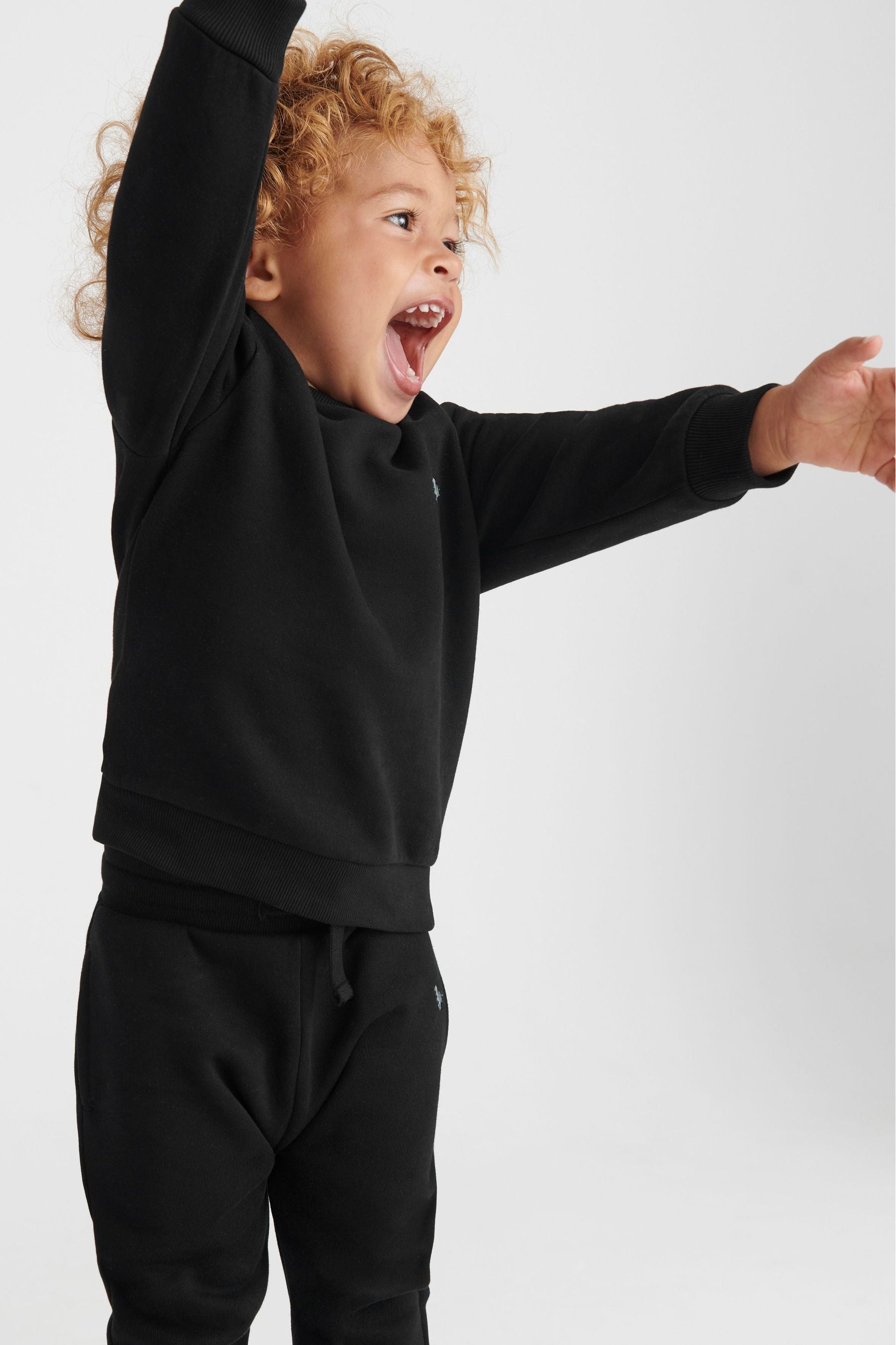 Black Jersey Sweatshirt And Joggers Set (3mths-7yrs)