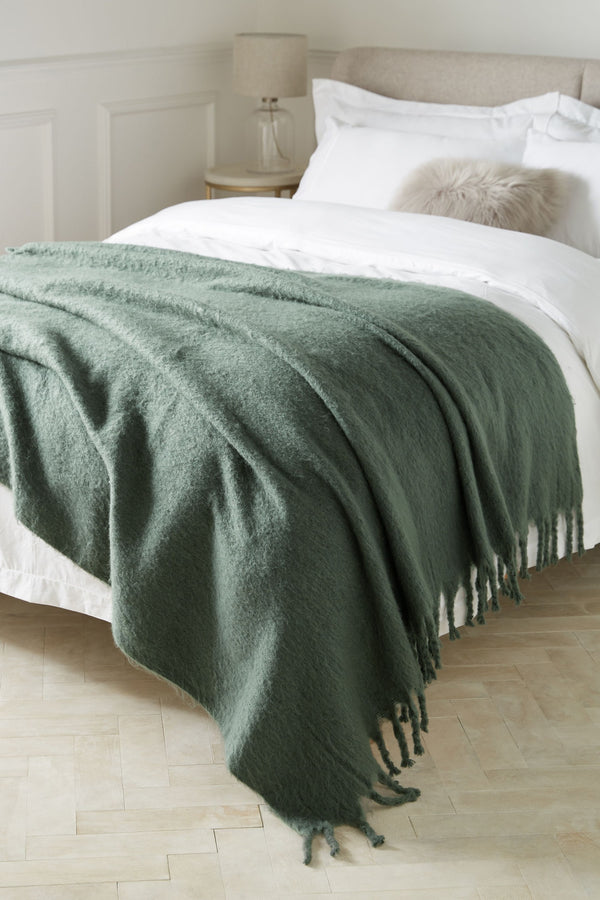 Green Burford Cosy Throw