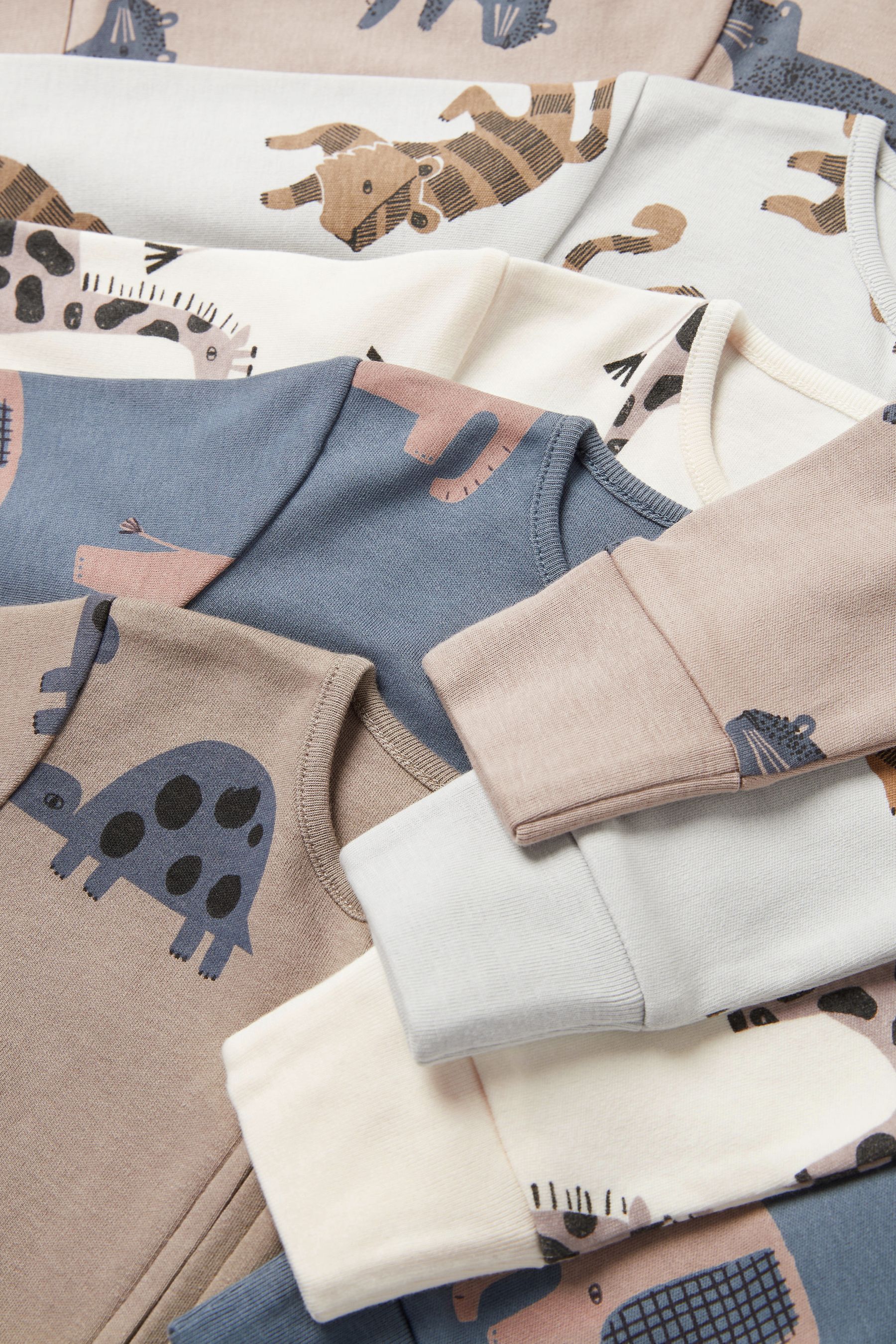 Blue/Grey Character 5 Pack Baby Sleepsuits (0mths-2yrs)