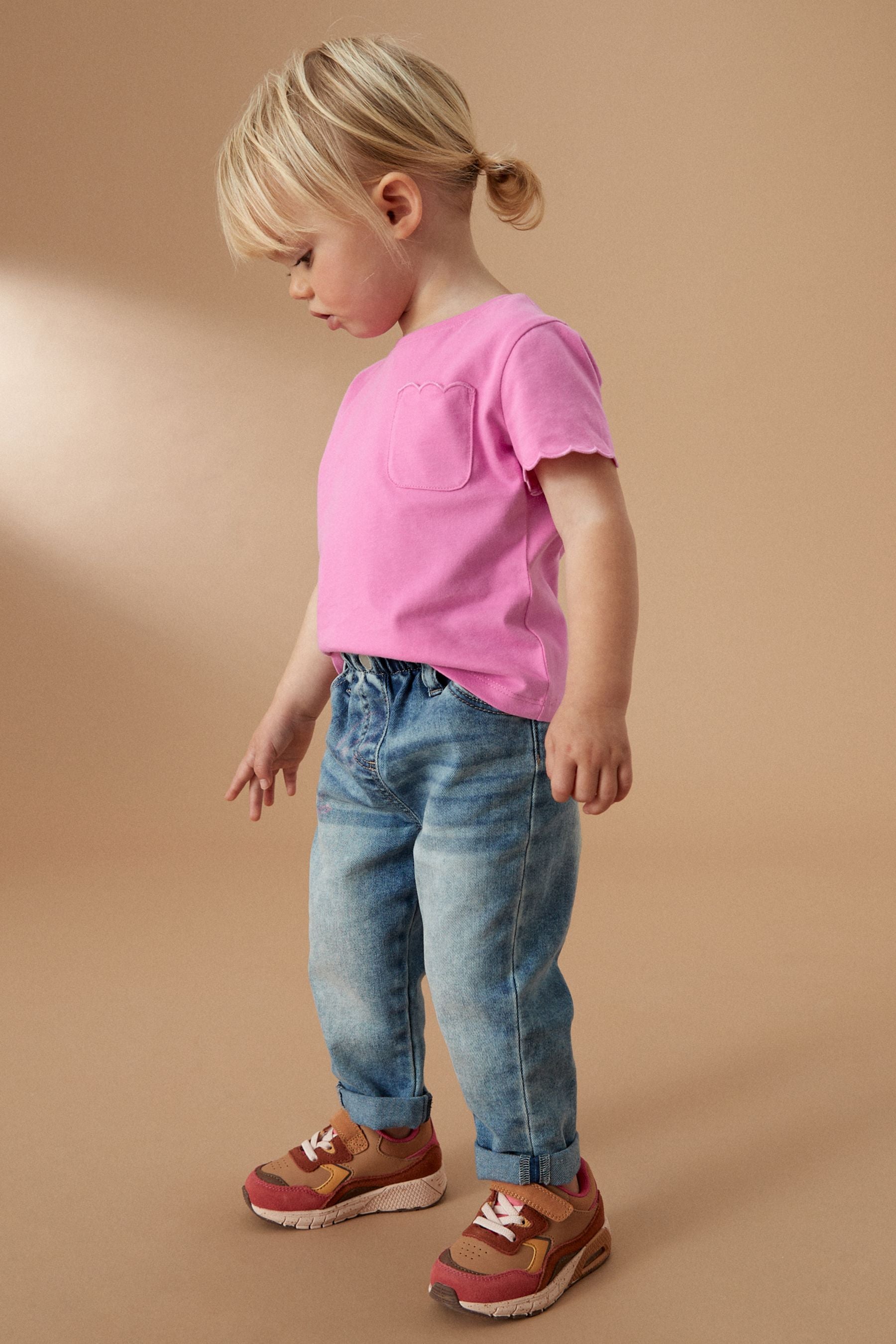 Bright Pink Short Sleeve Scallop T-Shirt (3mths-7yrs)