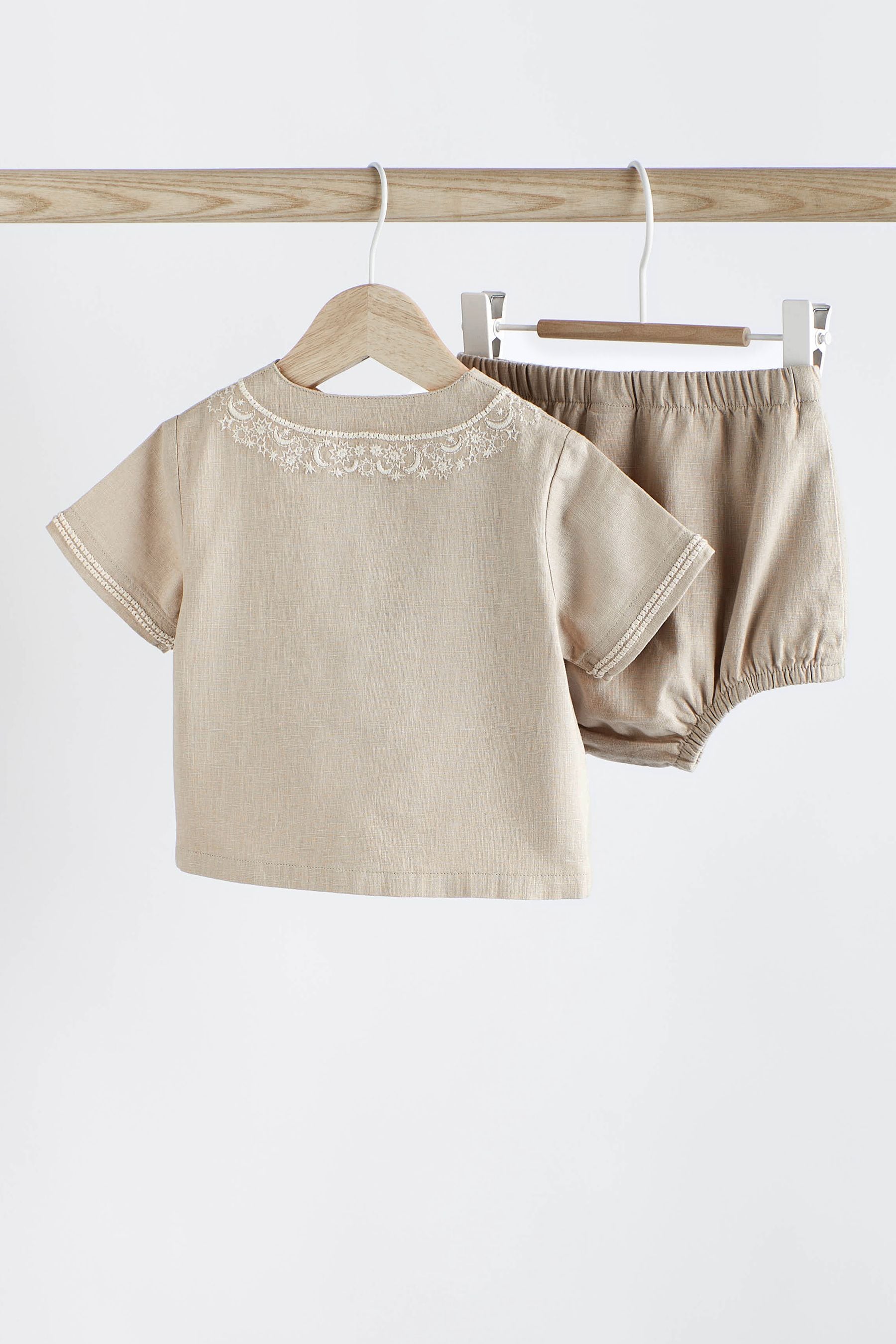 Neutral Woven Top And Bottoms Set (0mths-2yrs)