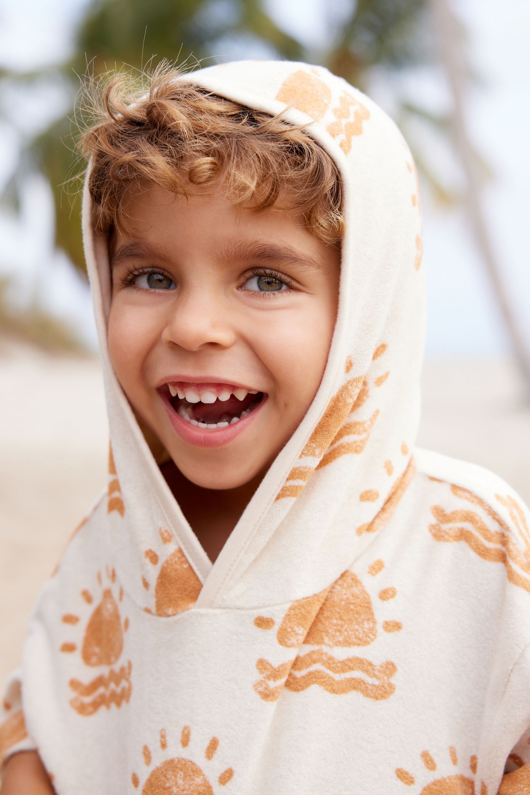 Neutral Hoodie and Short Towelling Set (3mths-7yrs)