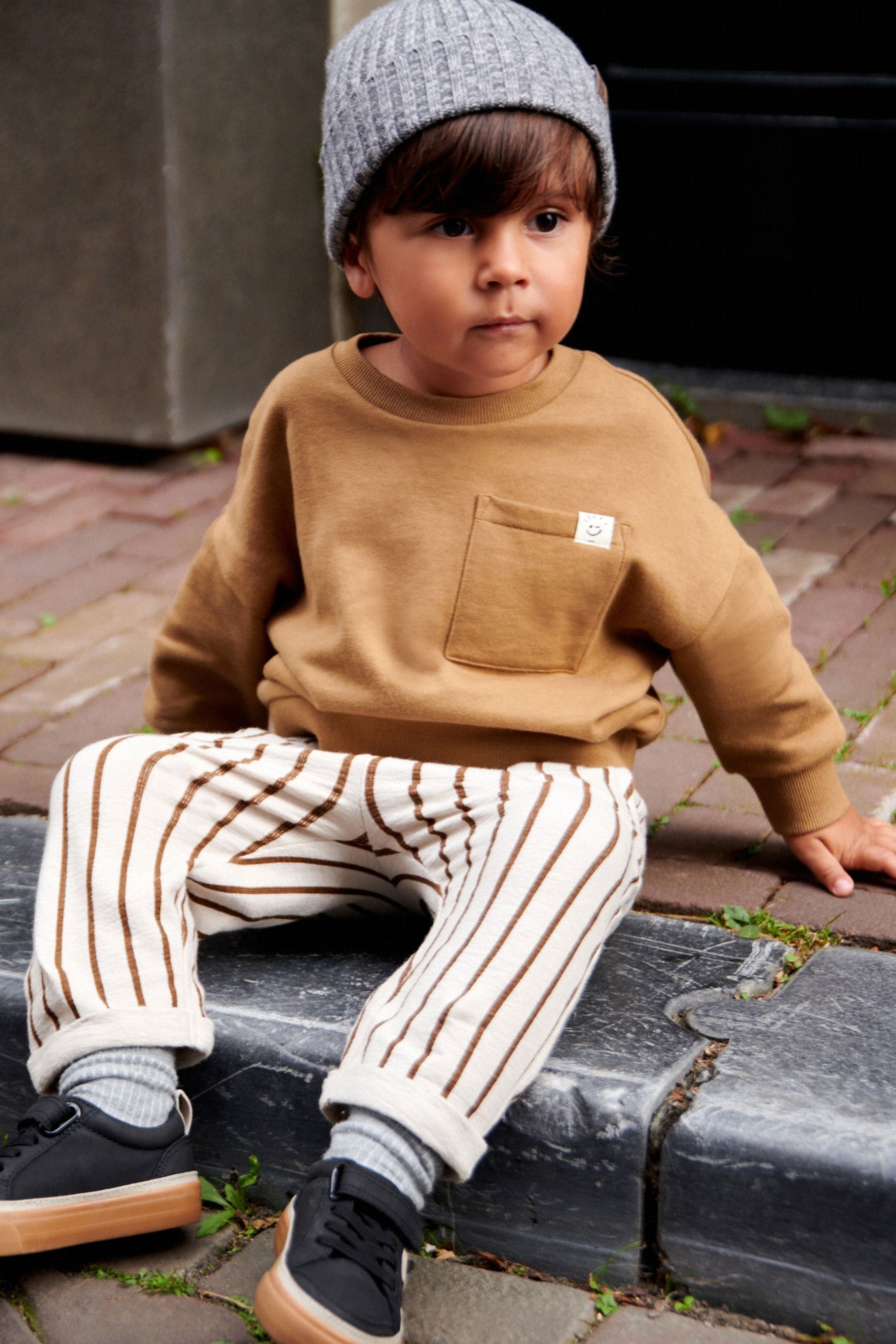 Ecru Cream/Brown Sweatshirt And Stripe Joggers Set (3mths-7yrs)