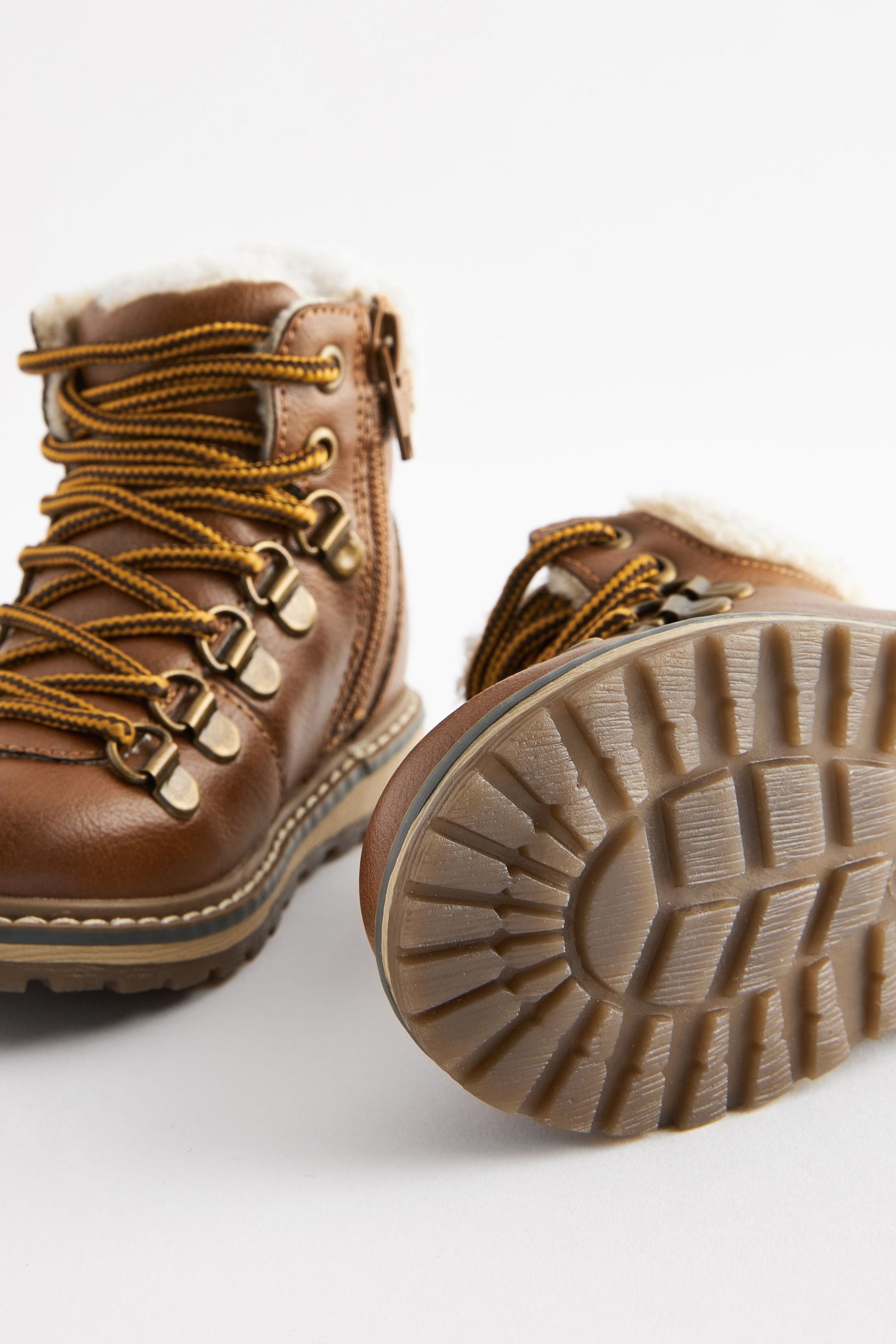 Tan Brown Warm Lined Hiker Boots