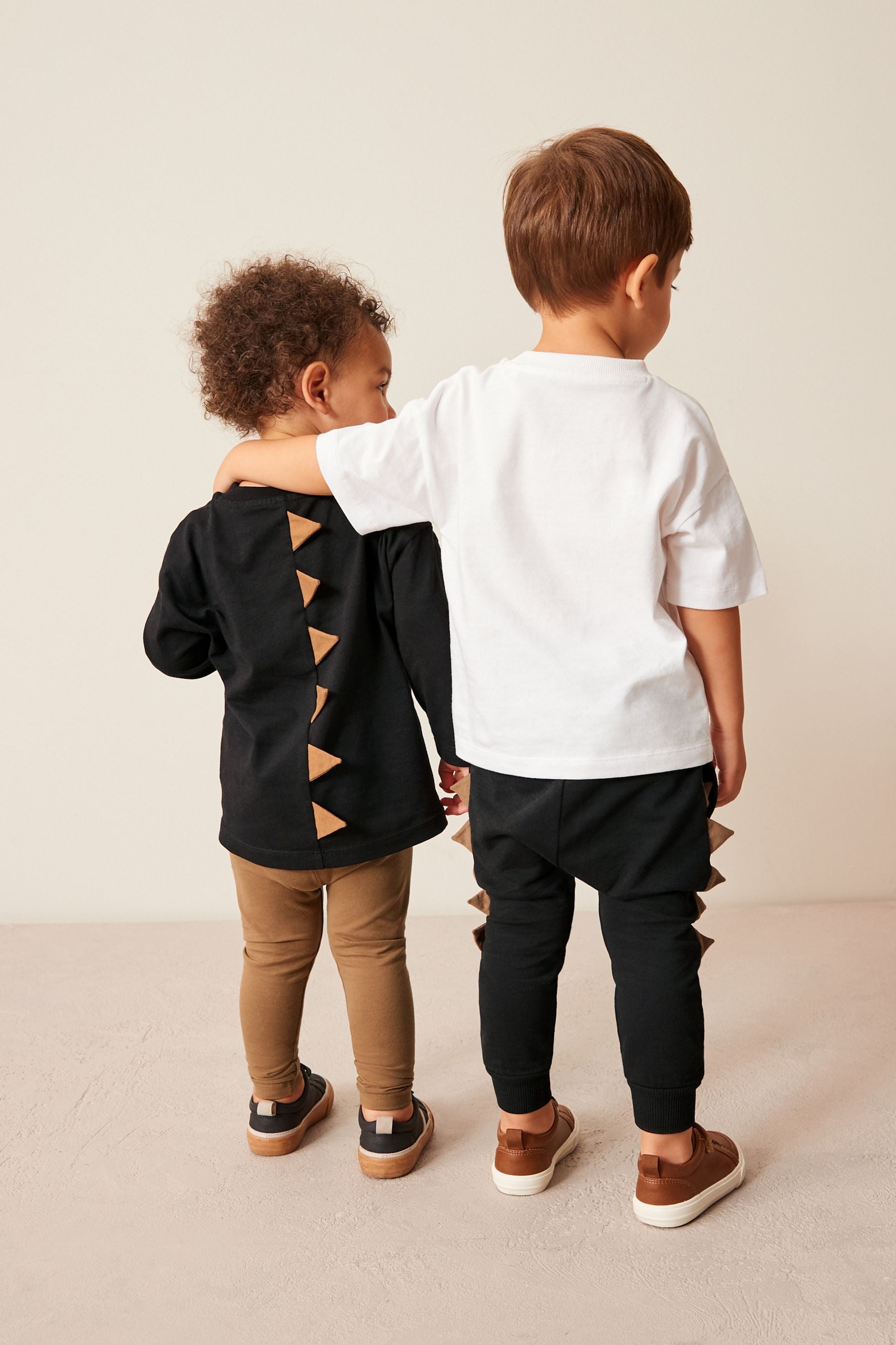 Black/Tan Brown T-Shirts And Joggers 4 Piece Set (3mths-7yrs)