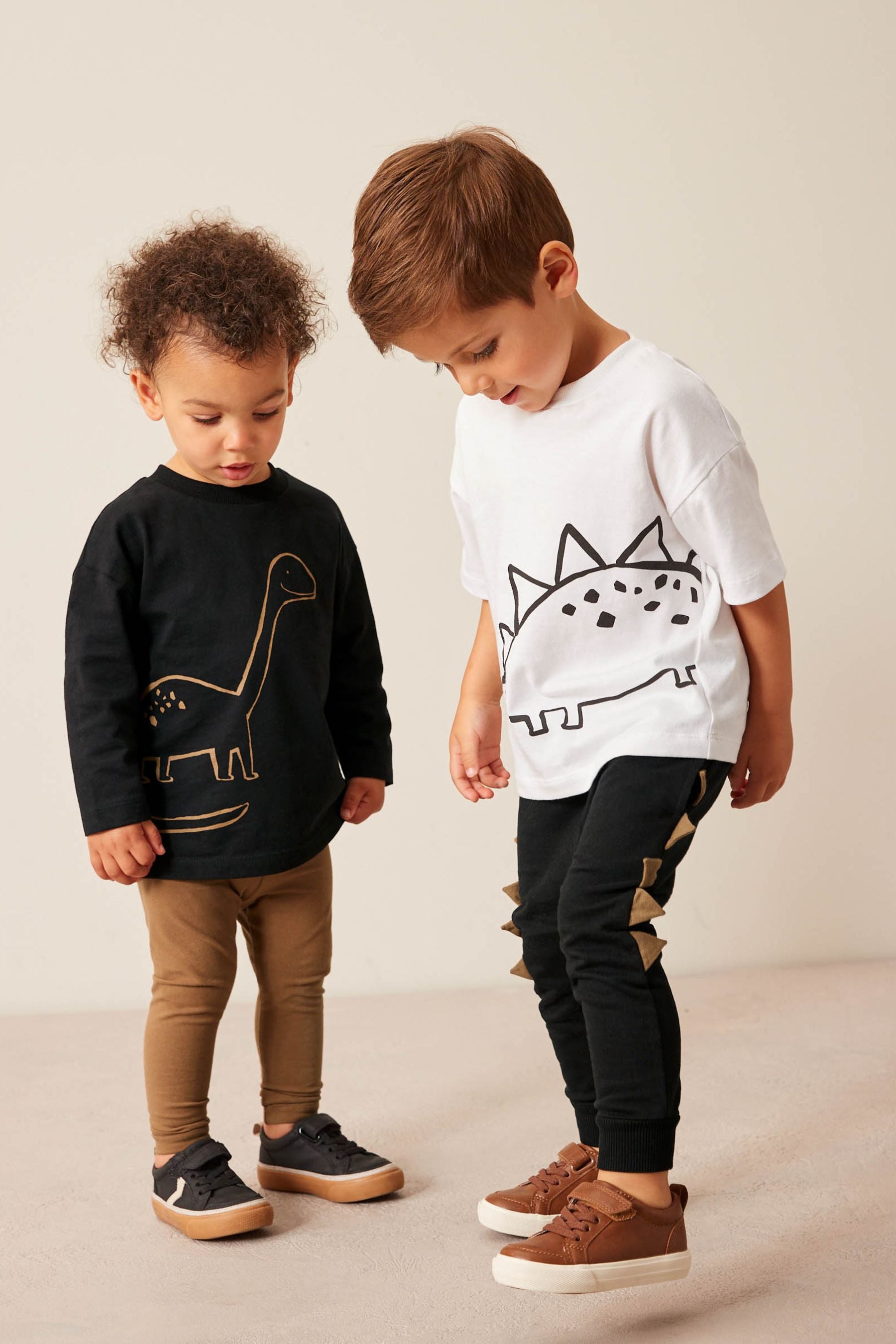 Black/Tan Brown T-Shirts And Joggers 4 Piece Set (3mths-7yrs)