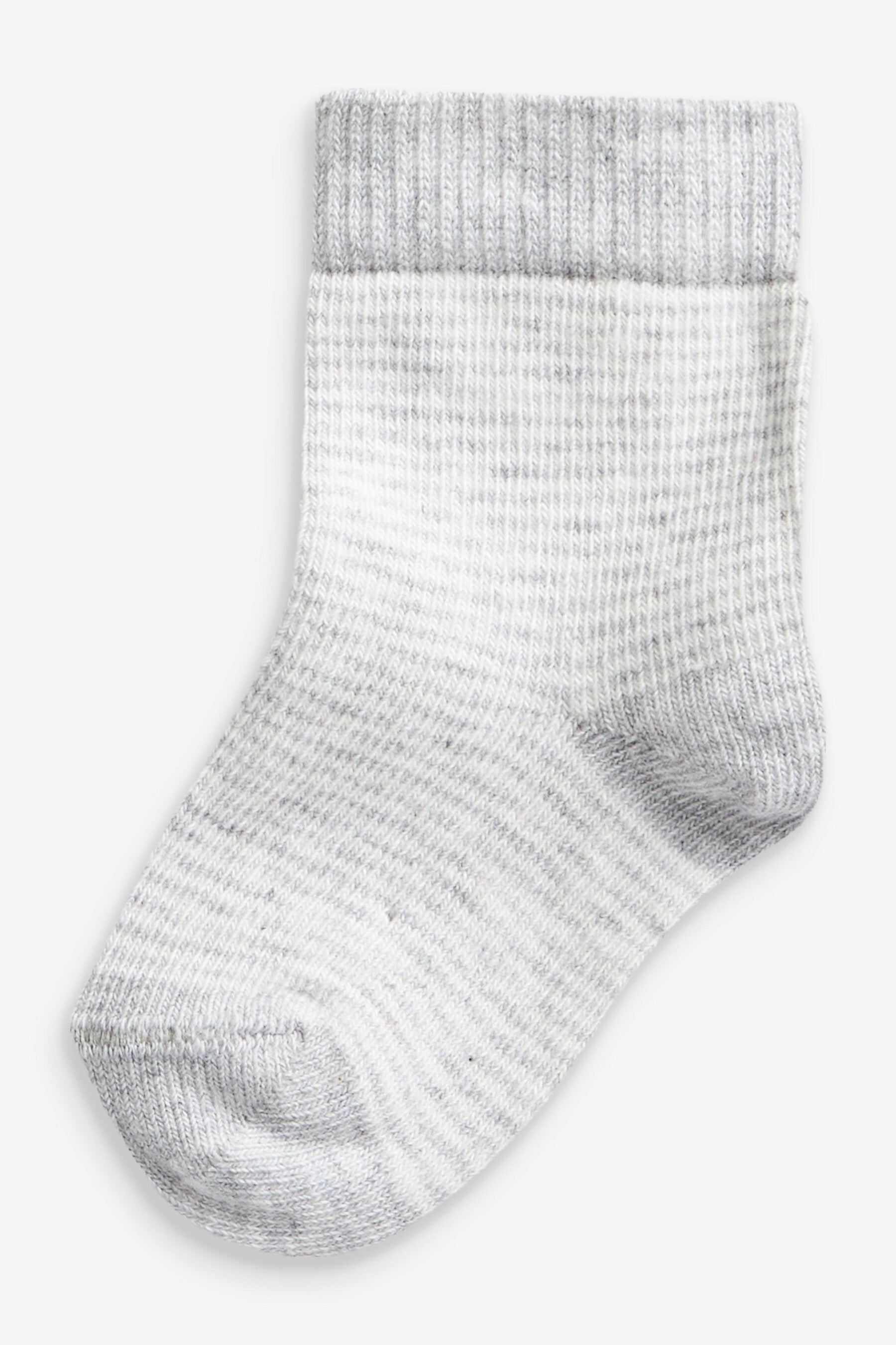 Neutral Star 7 Pack Cotton Rich Baby Socks (0mths-2yrs)