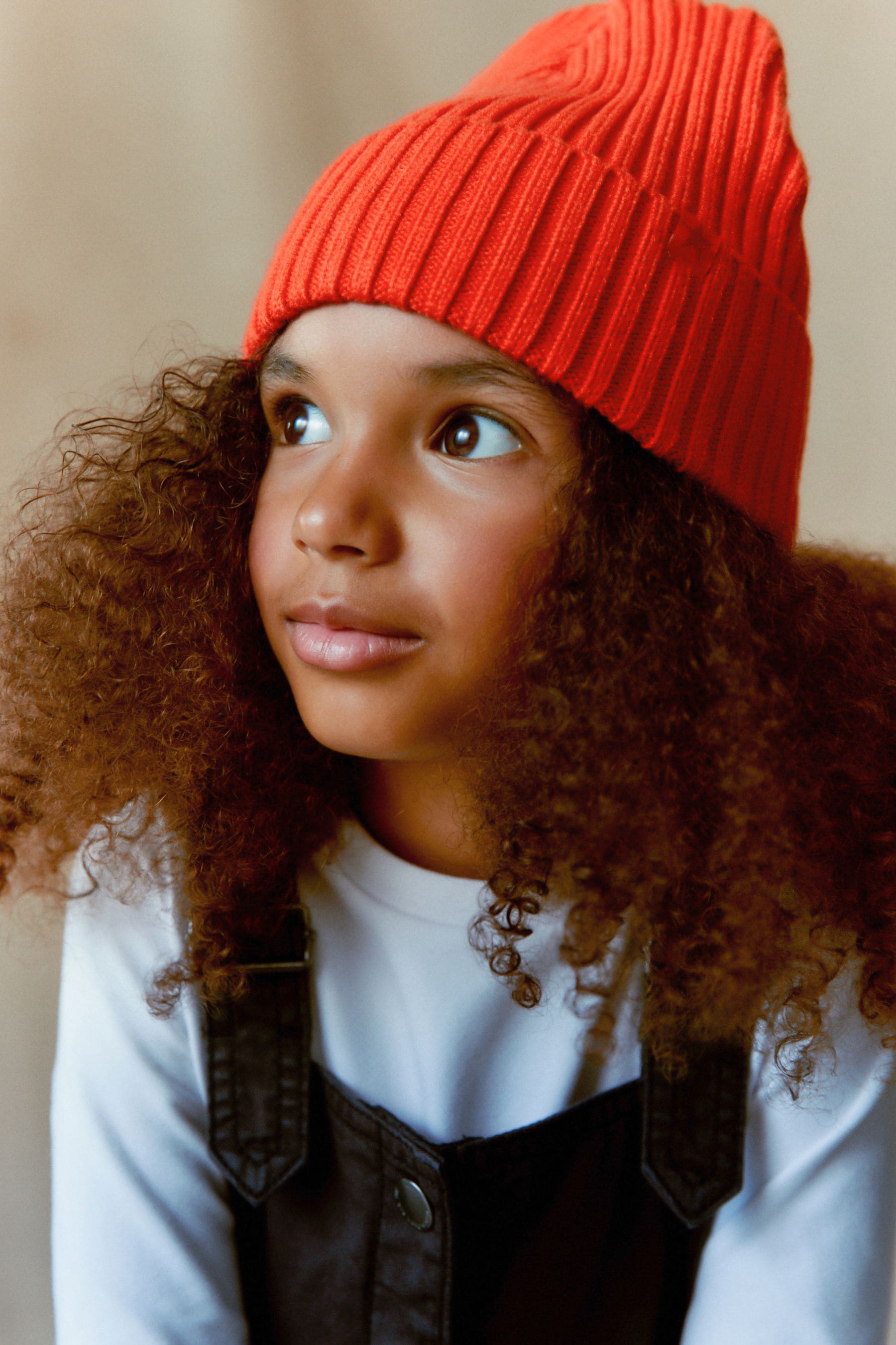 Red Rib Beanie Hat (1-16yrs)