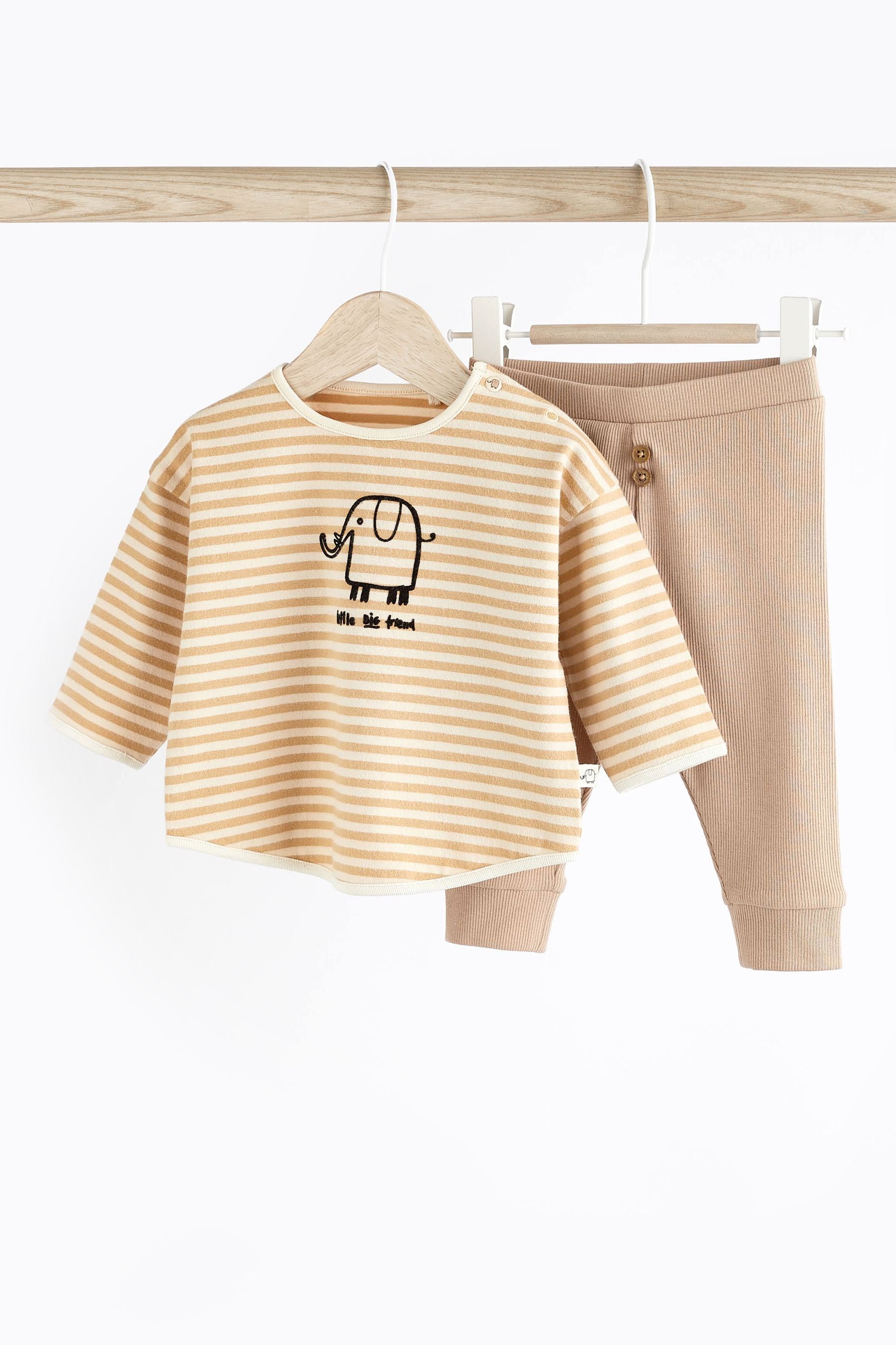 Neutral Elephant Baby T-Shirt And Leggings 2 Piece Set