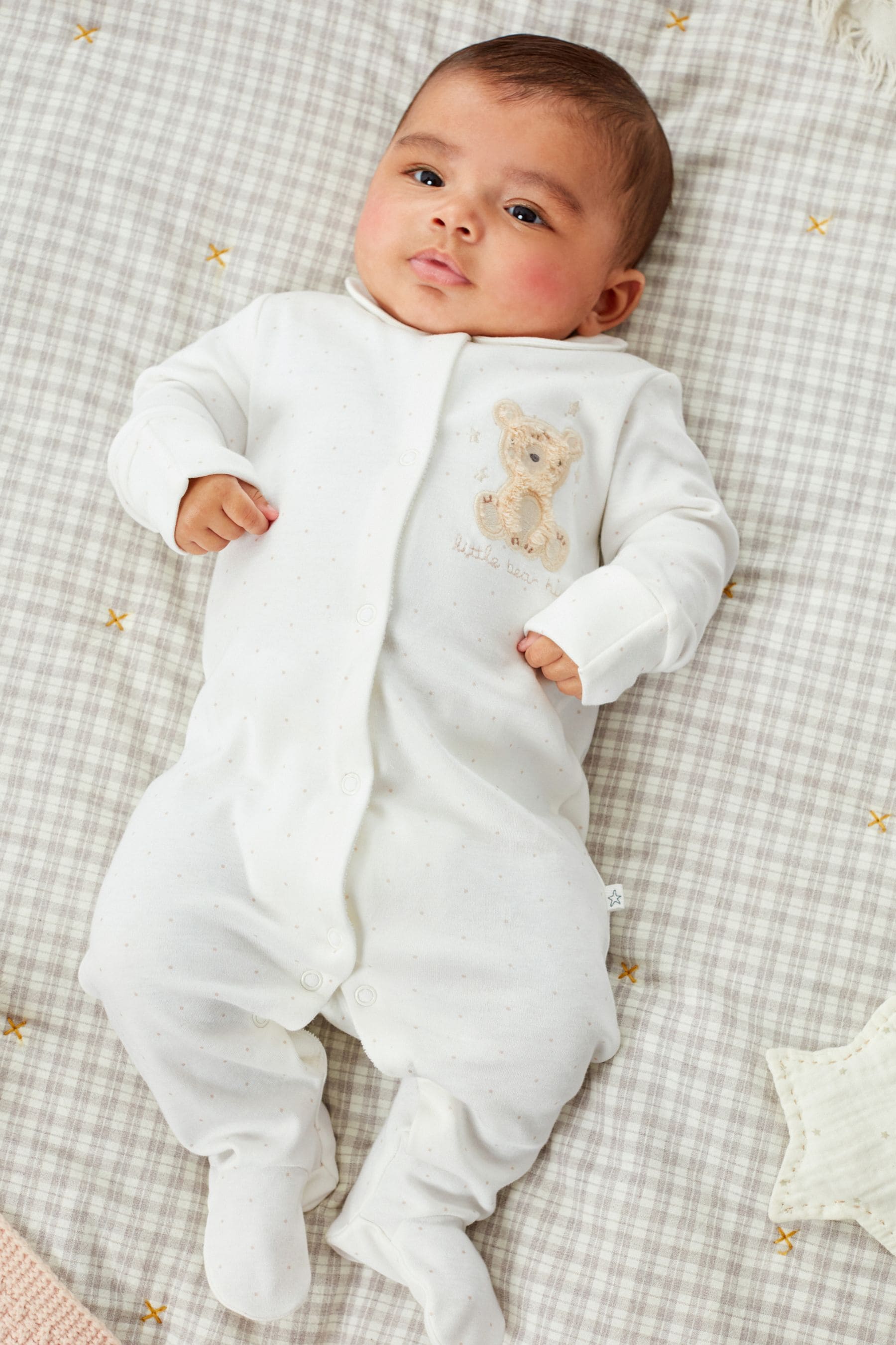 Tan Bear Delicate Appliquééé Baby Sleepsuits 3 Pack (0-2yrs)
