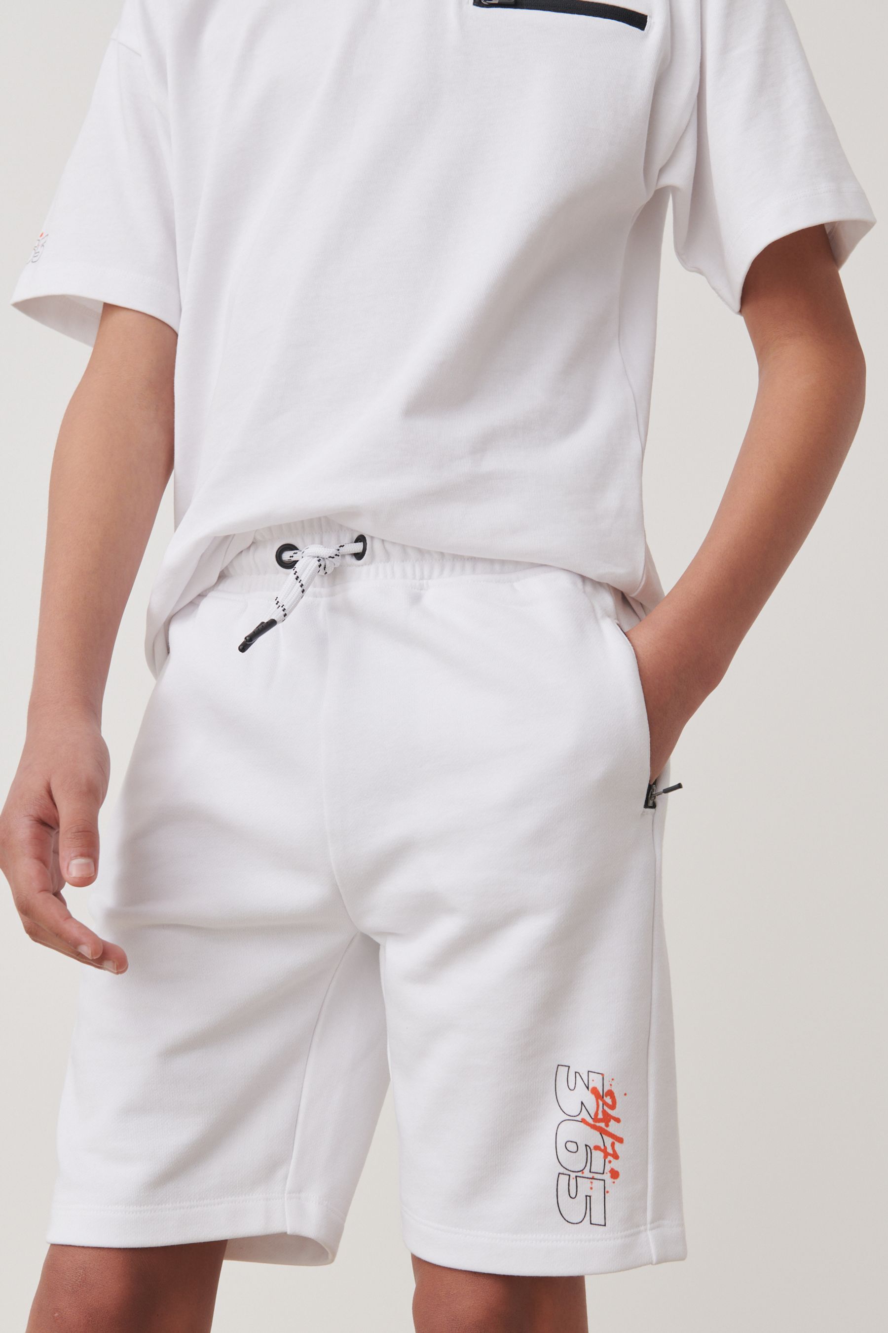 White T-Shirt And Short Set (3-16yrs)