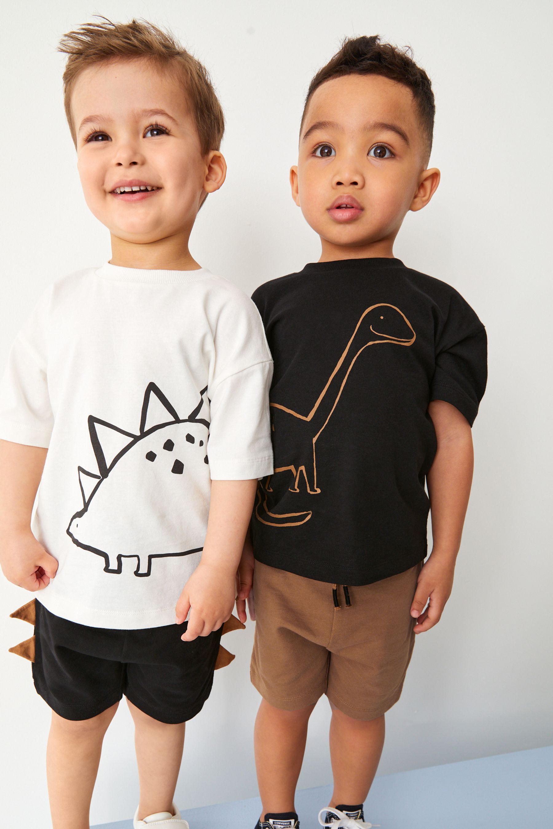 Black/Tan Brown Short Sleeve T-Shirts And Shorts 4 Piece Set (3mths-7yrs)