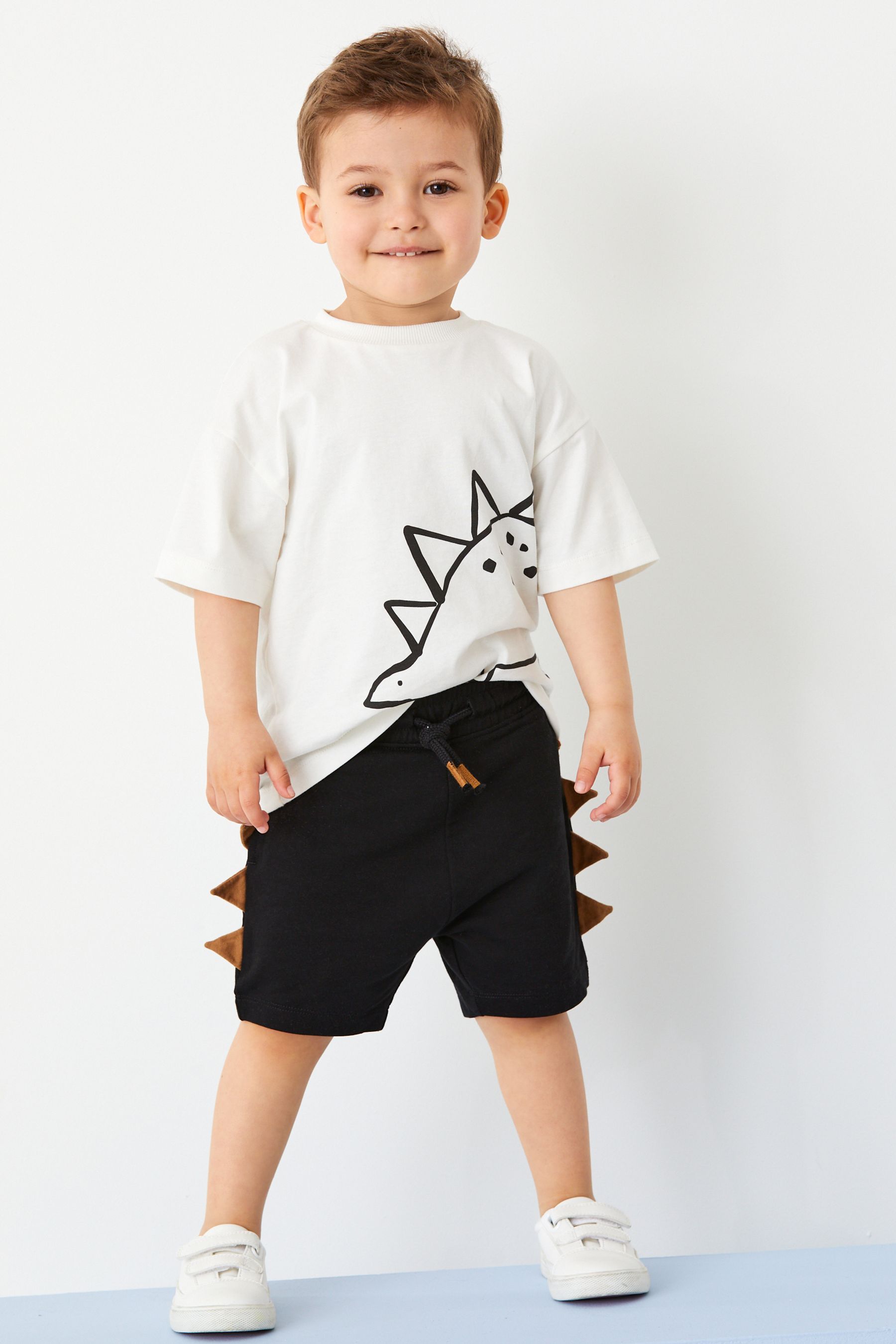 Black/Tan Brown Short Sleeve T-Shirts And Shorts 4 Piece Set (3mths-7yrs)