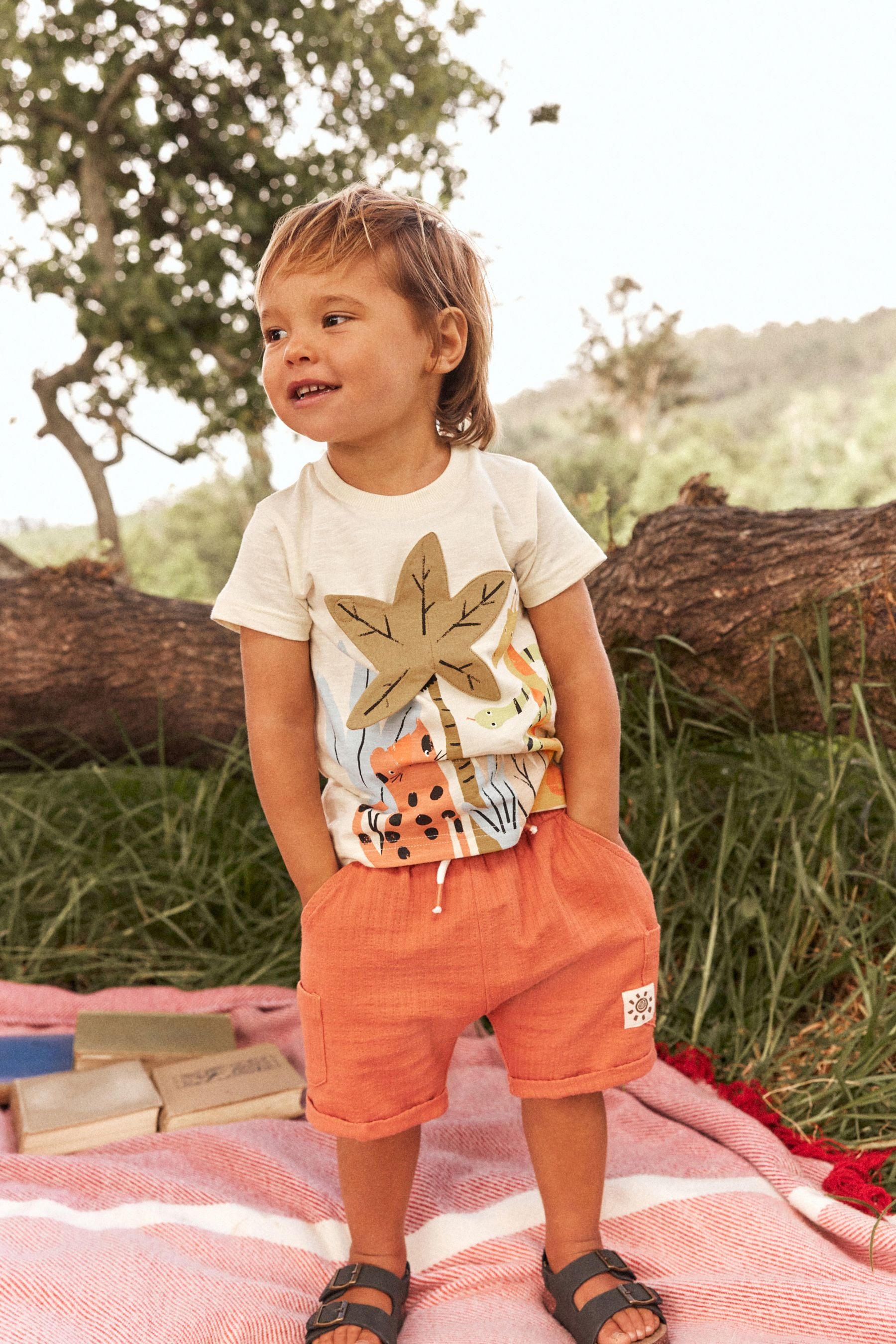 Cream Jungle Appliquééé T-Shirt And Shorts Set (3mths-7yrs)