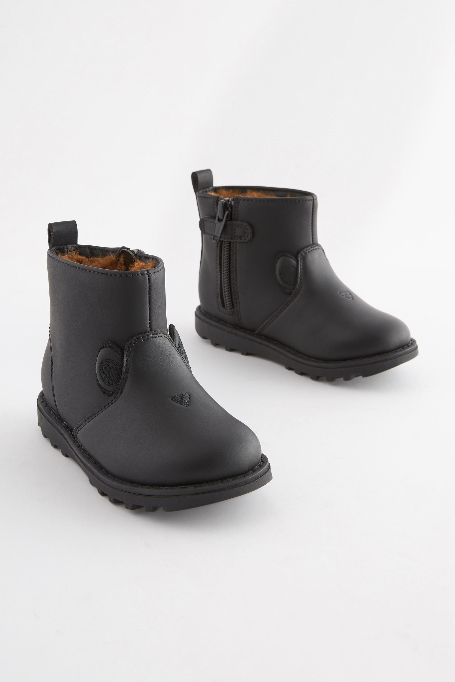 Black Warm Lined Character Boots With Zip Fastening