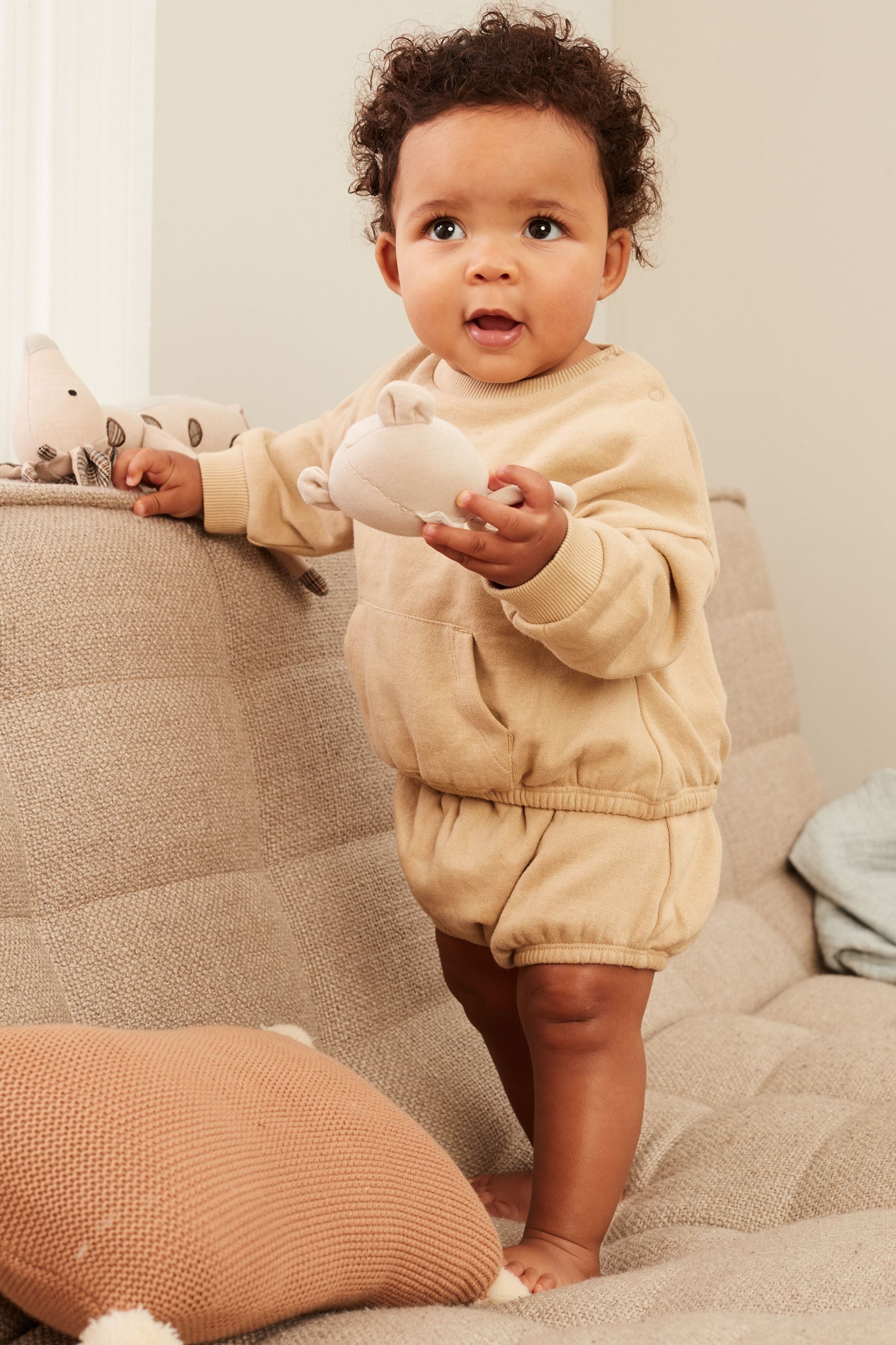 Cream/Yellow Cosy Sweatshirt and Bloomer Shorts Baby 2 Piece Set (0mths-2yrs)